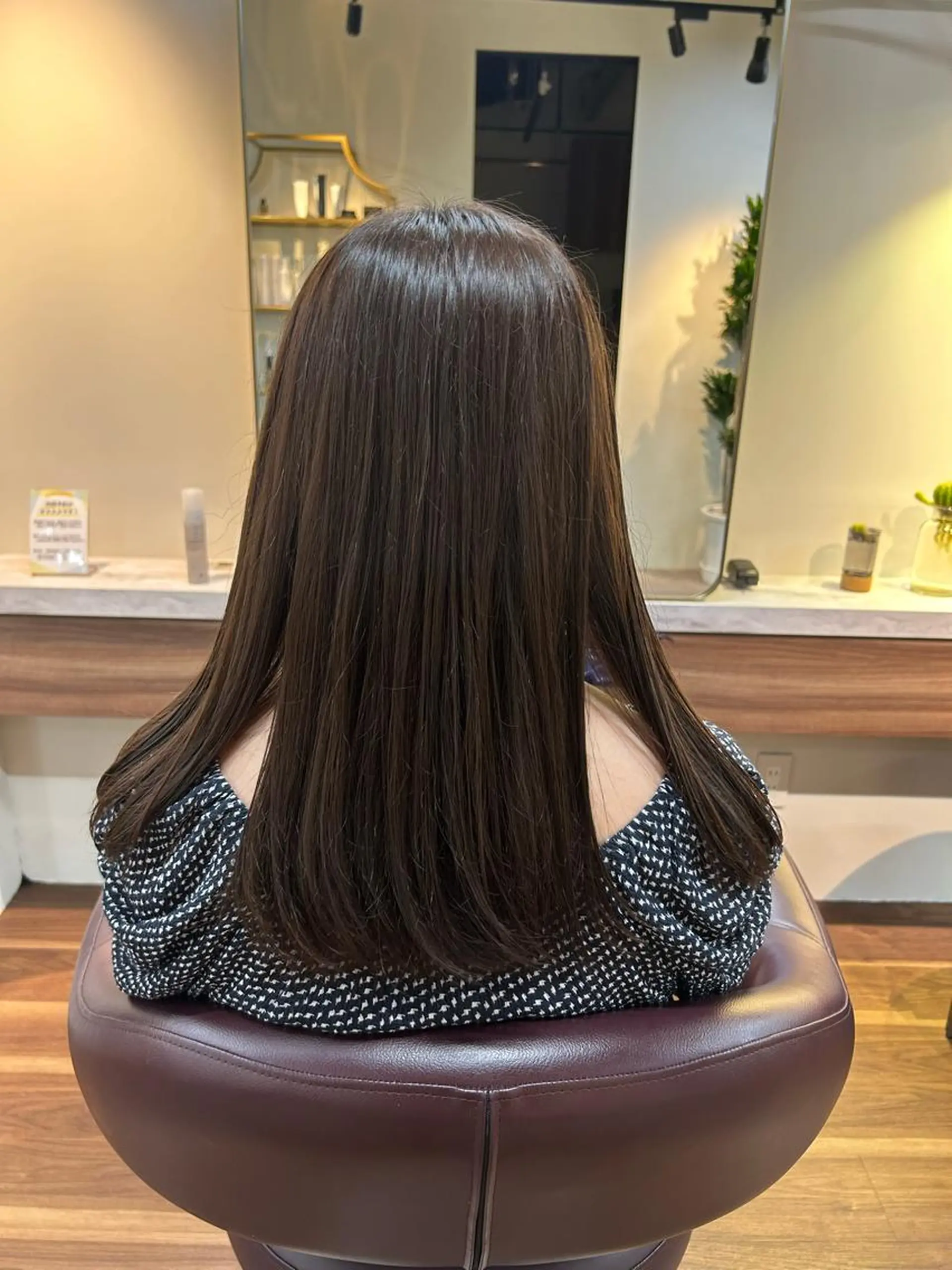 セミロング トリートメント 野上 晃生のヘアスタイル
