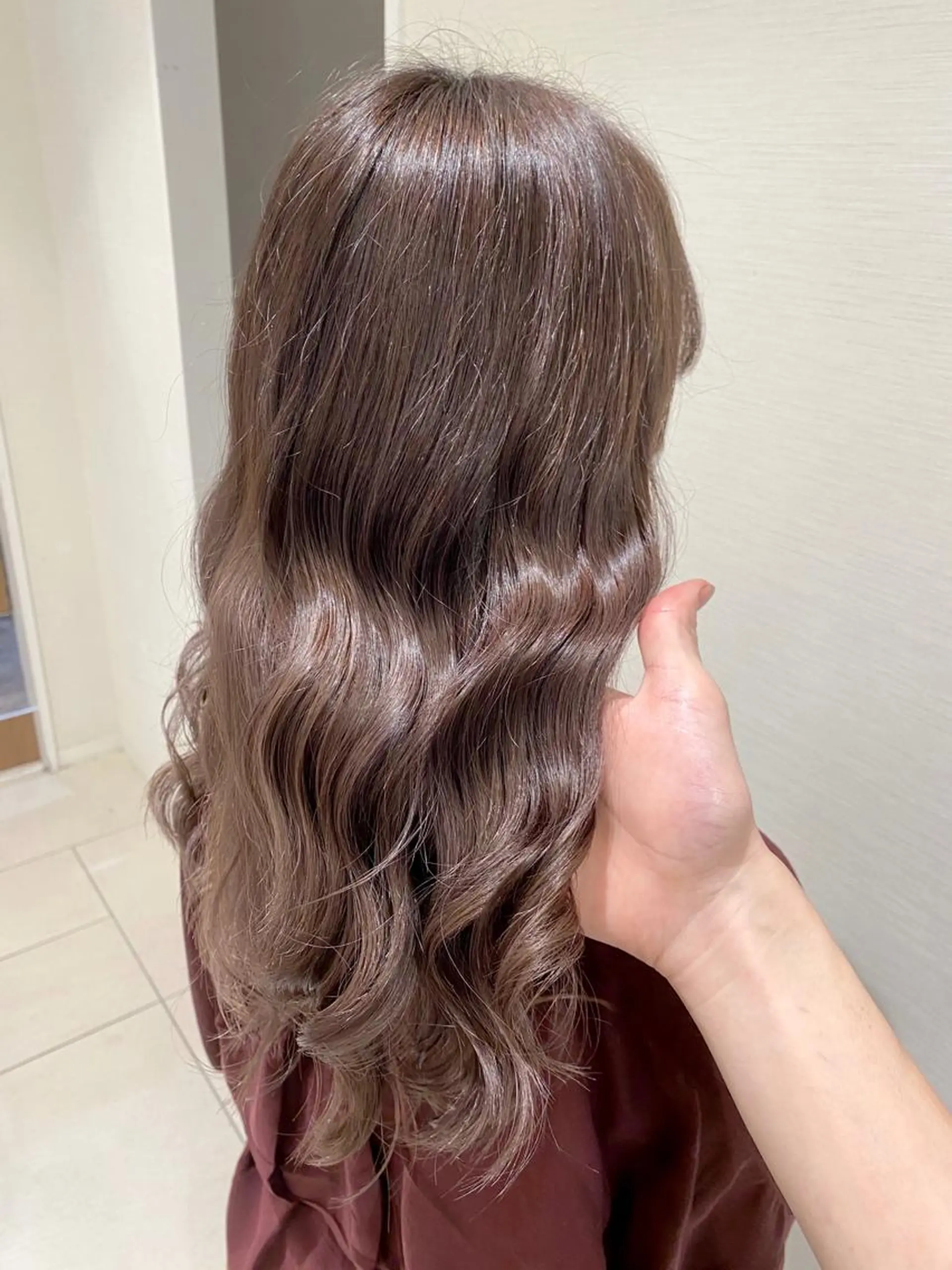ロング カラー 横山 直輝のヘアスタイル