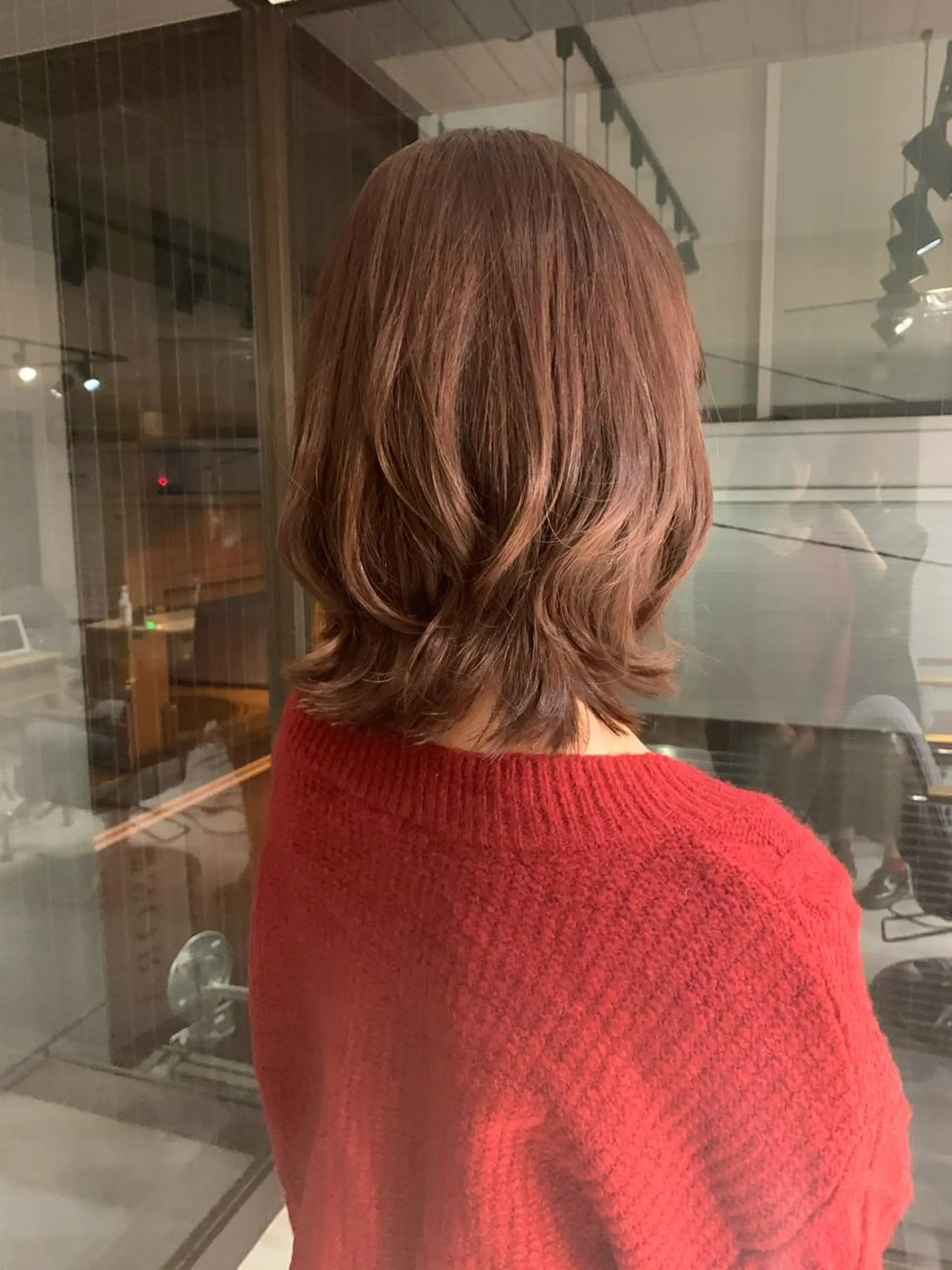ミディアム カラー アプリコットブラウン ブラウンカラー 鈴木 梓のヘアスタイル