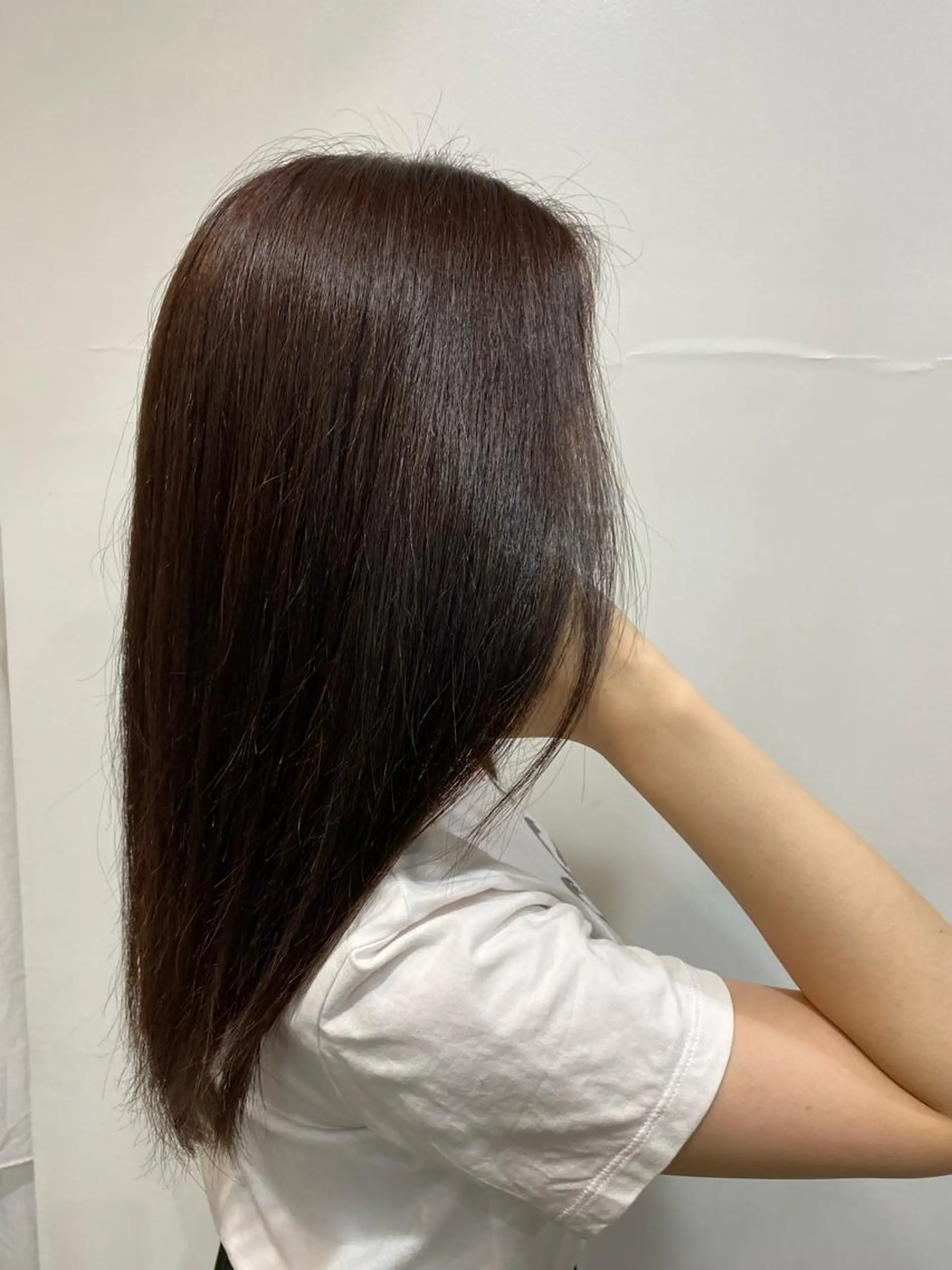 セミロング カラー 艶 ケアブリーチ 🎀🩵RISAのヘアスタイル