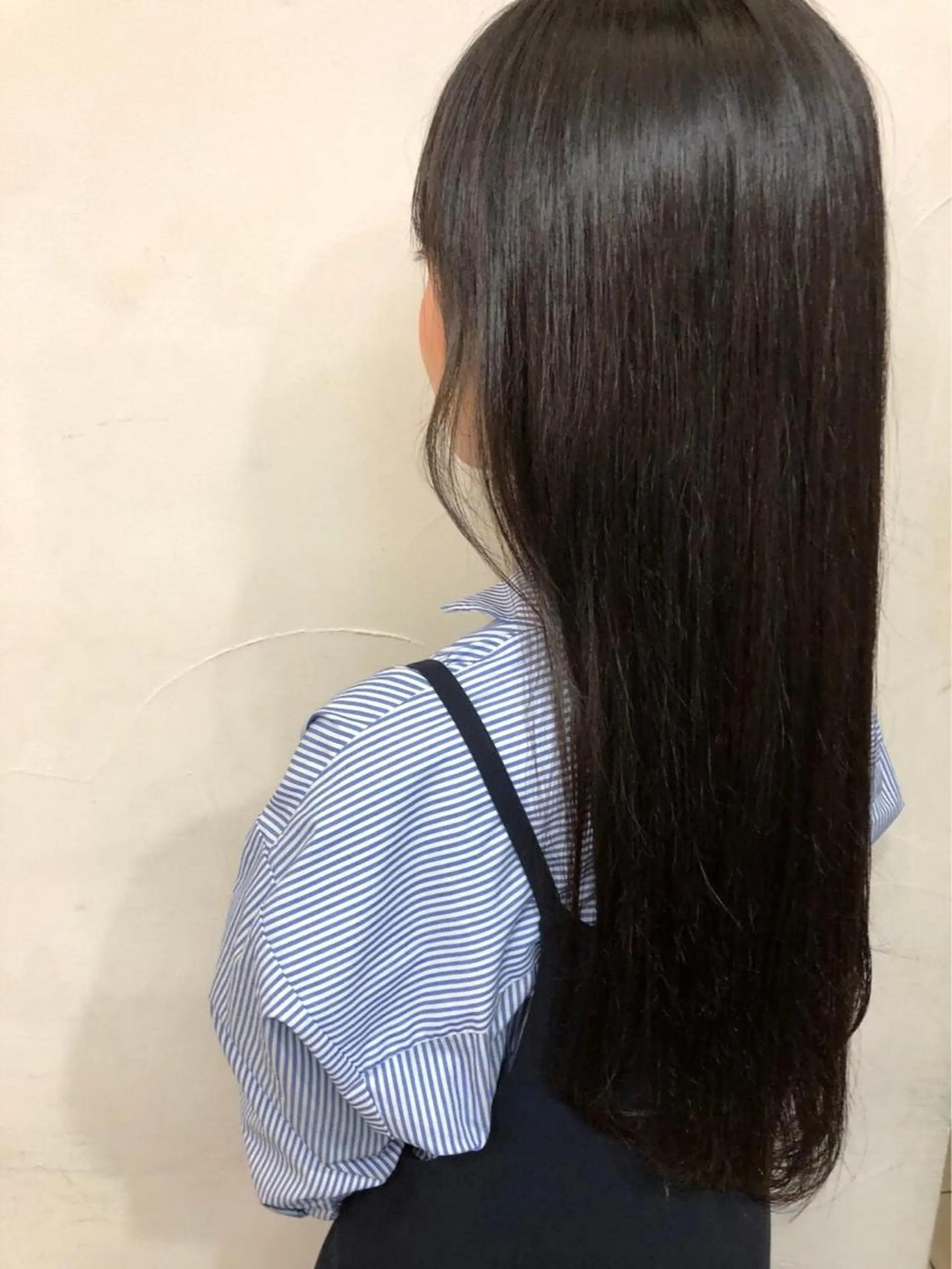 ロング パーマ 西山梨々【5/1〜 復帰致します🌼】のヘアスタイル