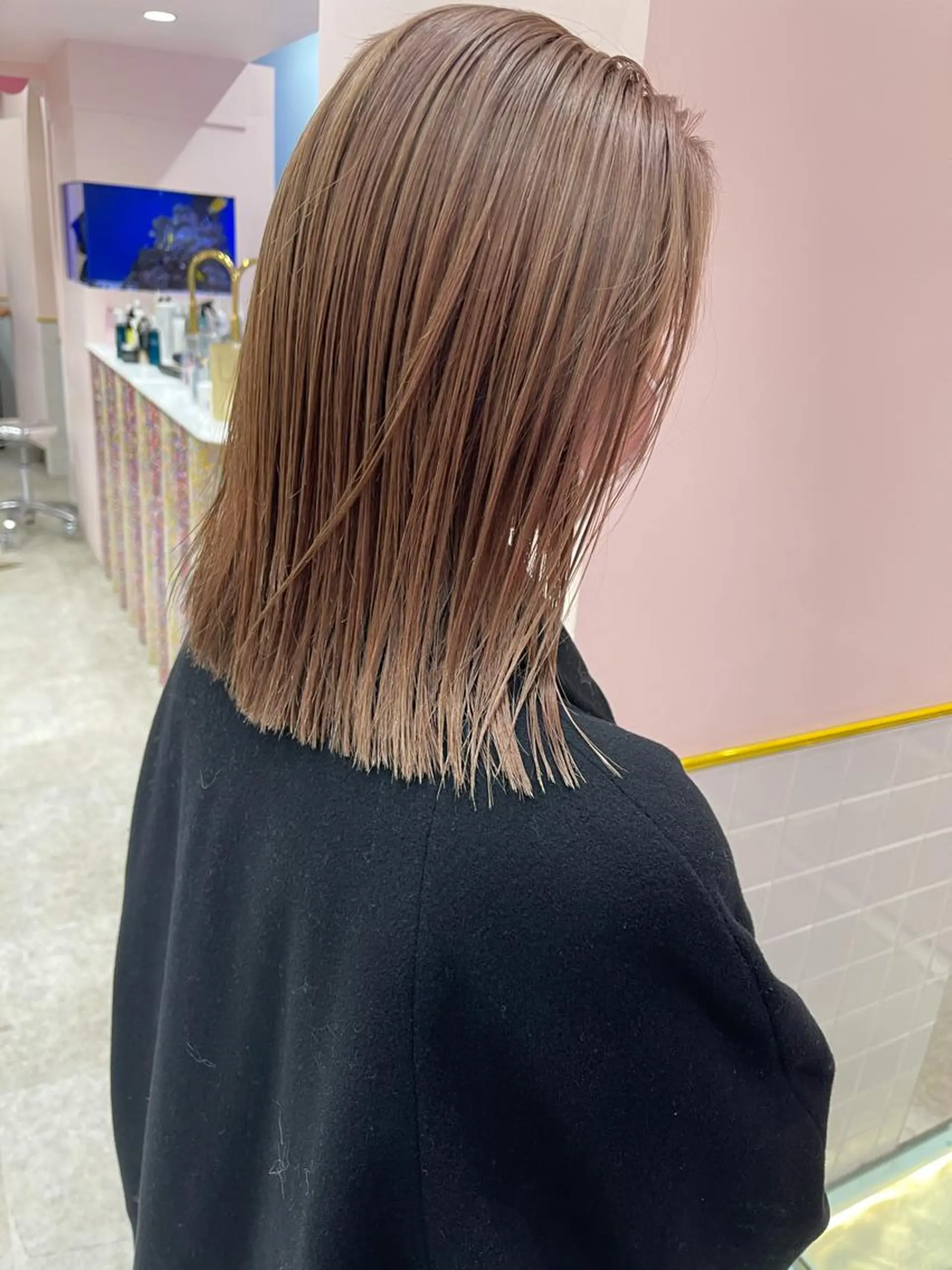 ミディアム 切りっぱなしロブ カット ヘアカラー トリートメント 透明感カラー× レイヤーカット✨高梨のヘアスタイル