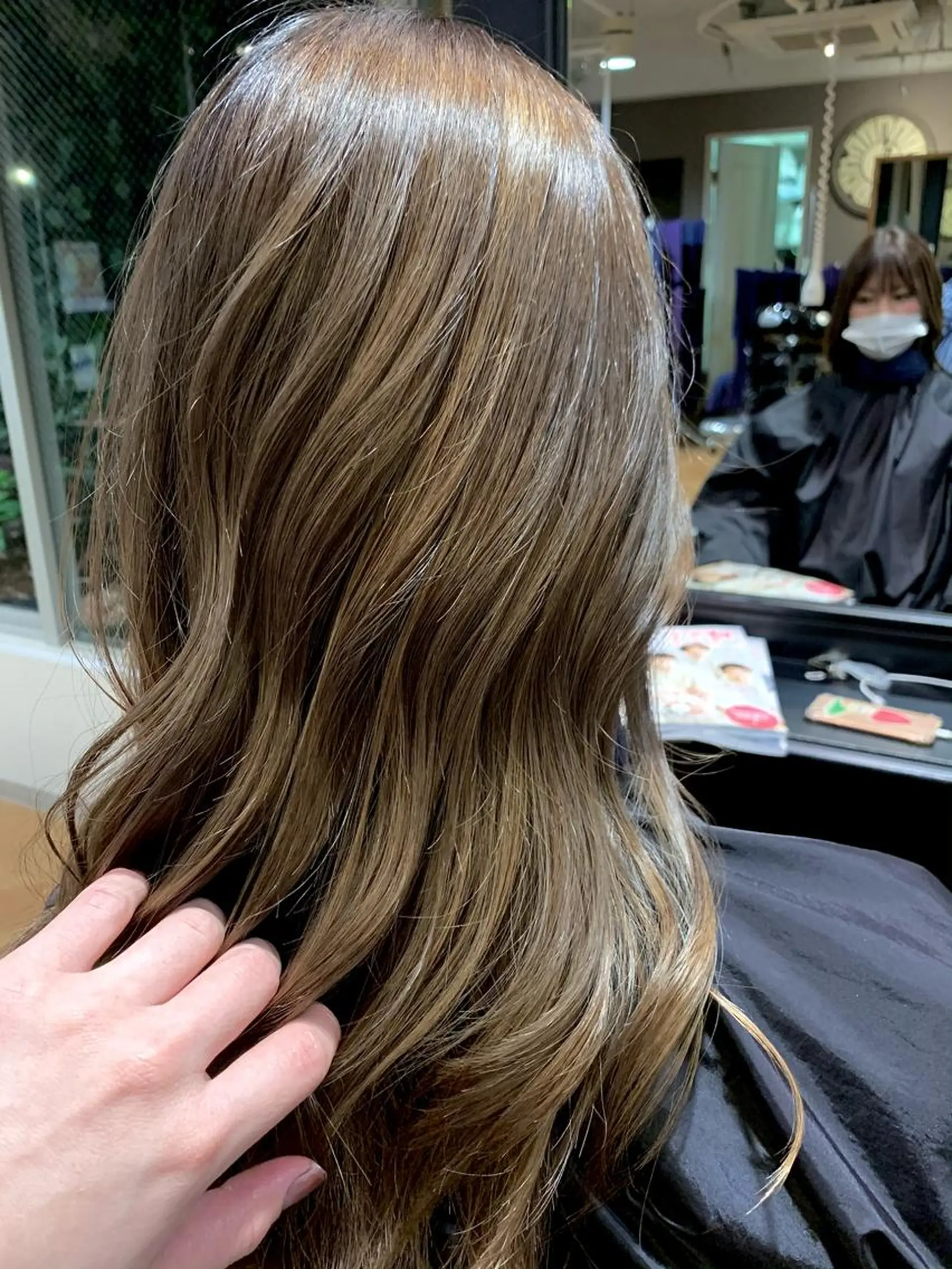 カラー グレージュ 西梅田🌿髪質改善 井手　浩太朗のヘアスタイル