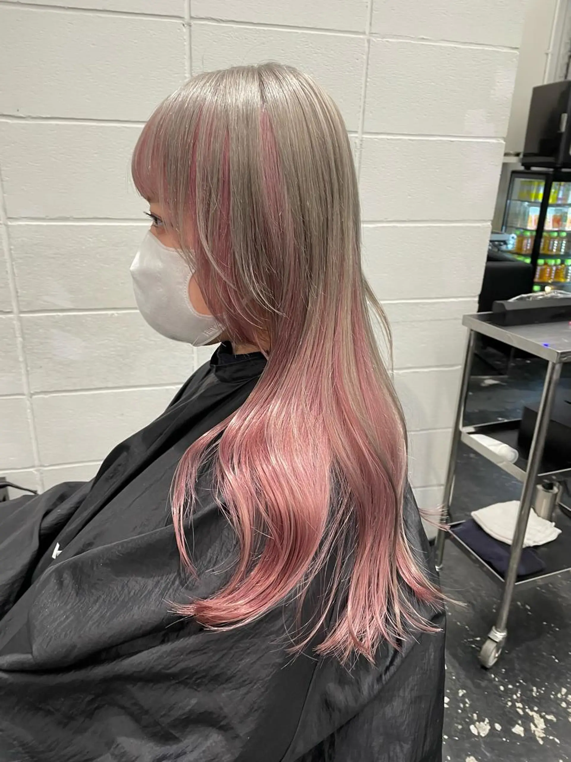 ロング カラー パーマ ヘアアレンジ メンズ キッズ ネイル マツエク・マツパ アイブロウ メンズブリーチ ブリーチ ピンクカラー ホワイトピンク カラーマツエク カット ヘアカラー トリートメント 艶ハイトーン/ヘア アレンジAYAKAのヘアスタイル