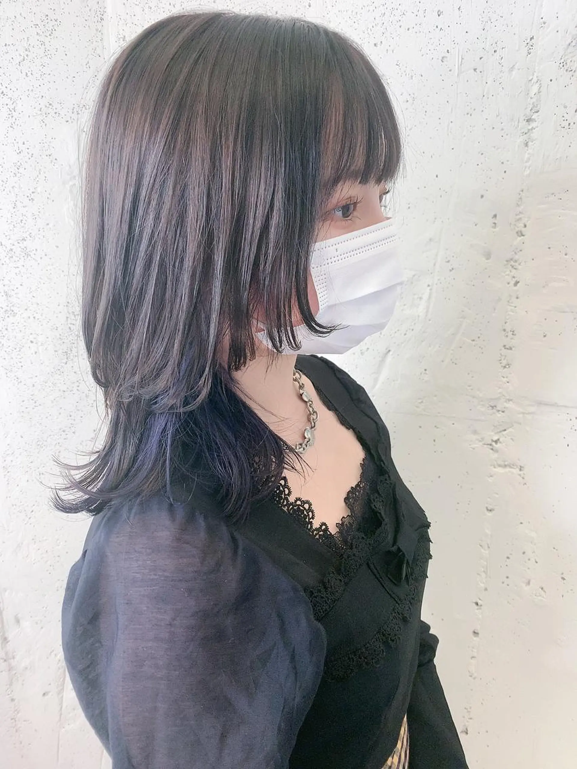 セミロング カラー カット ヘアカラー トリートメント 透明感ハイトーン🦄 キラ🌈のヘアスタイル