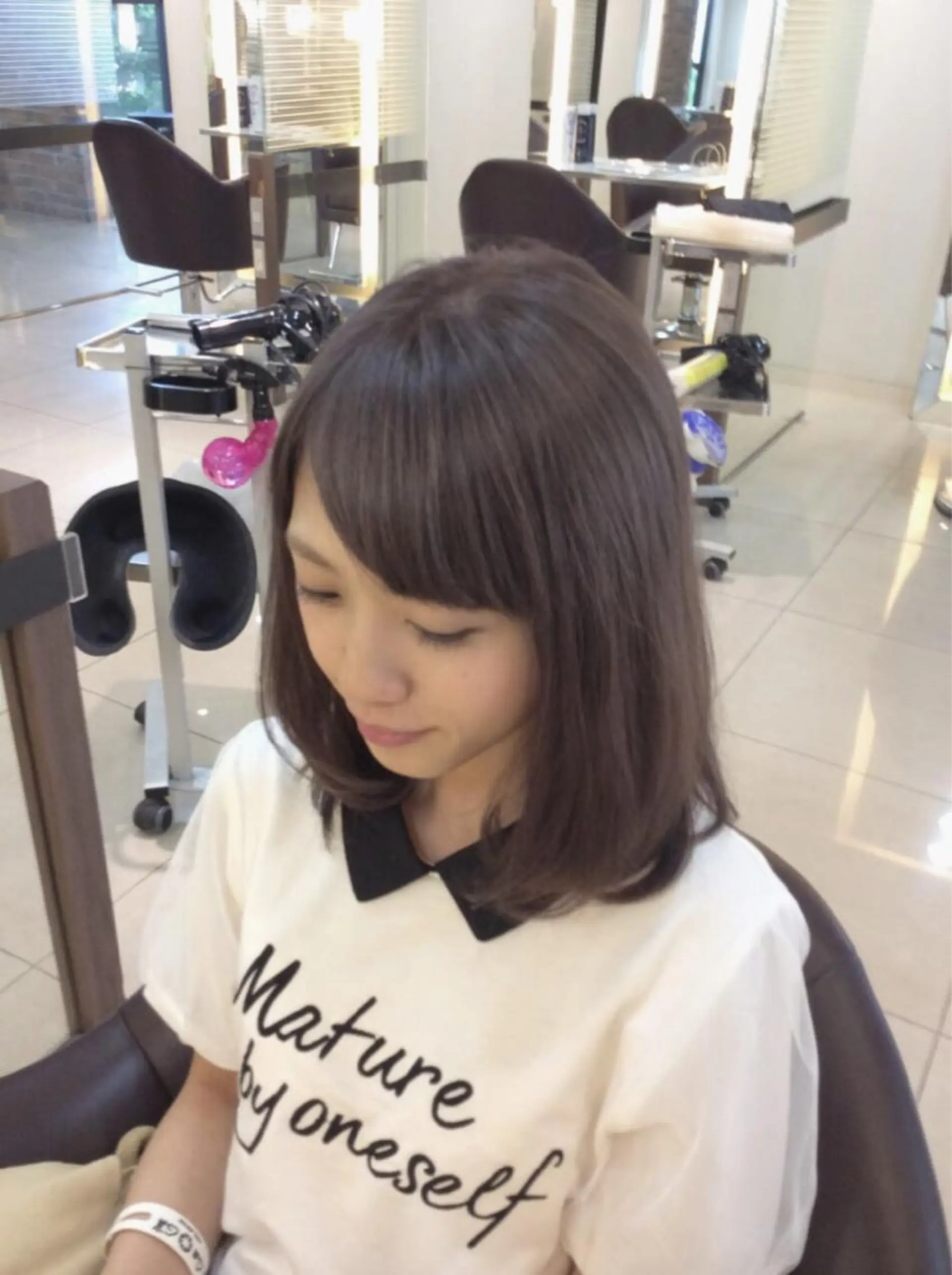 ミディアム カラー 透明感カラー シルバー 似合わせ／代表 髪質改善/山田将大のヘアスタイル