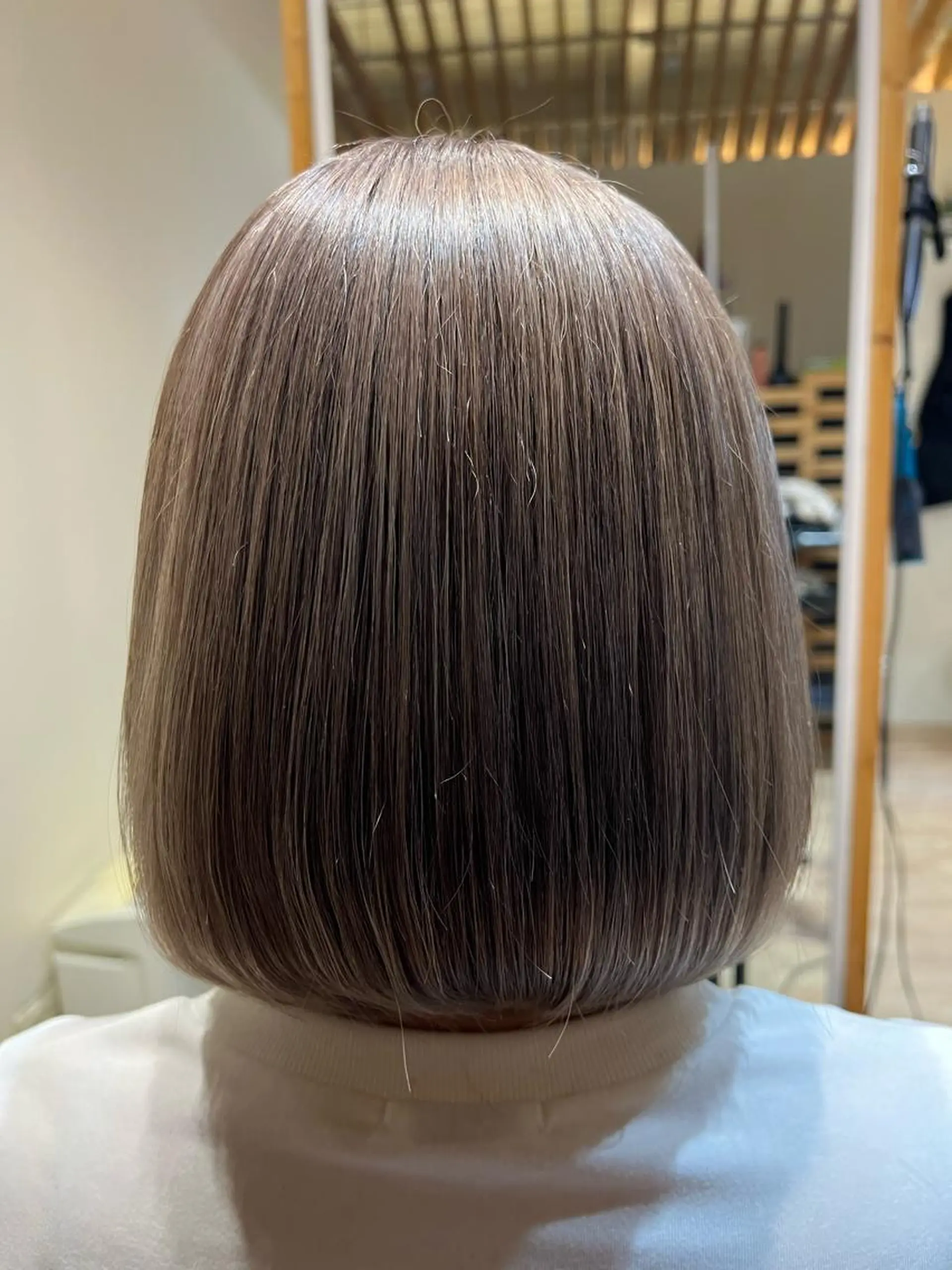 セミロング カラー カット ヘアカラー トリートメント 関口 友行のヘアスタイル