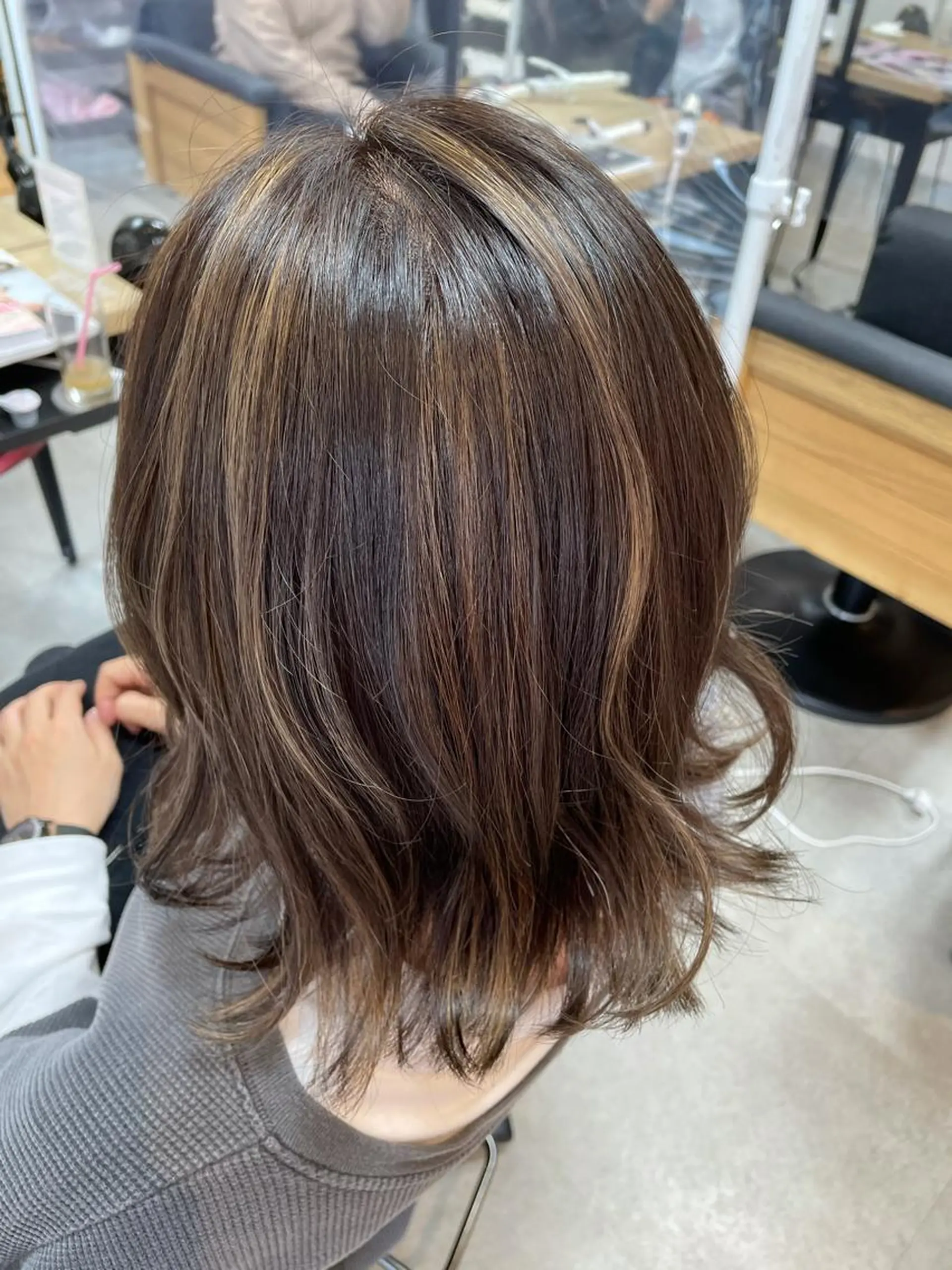カラー 宮崎 千夏のヘアスタイル