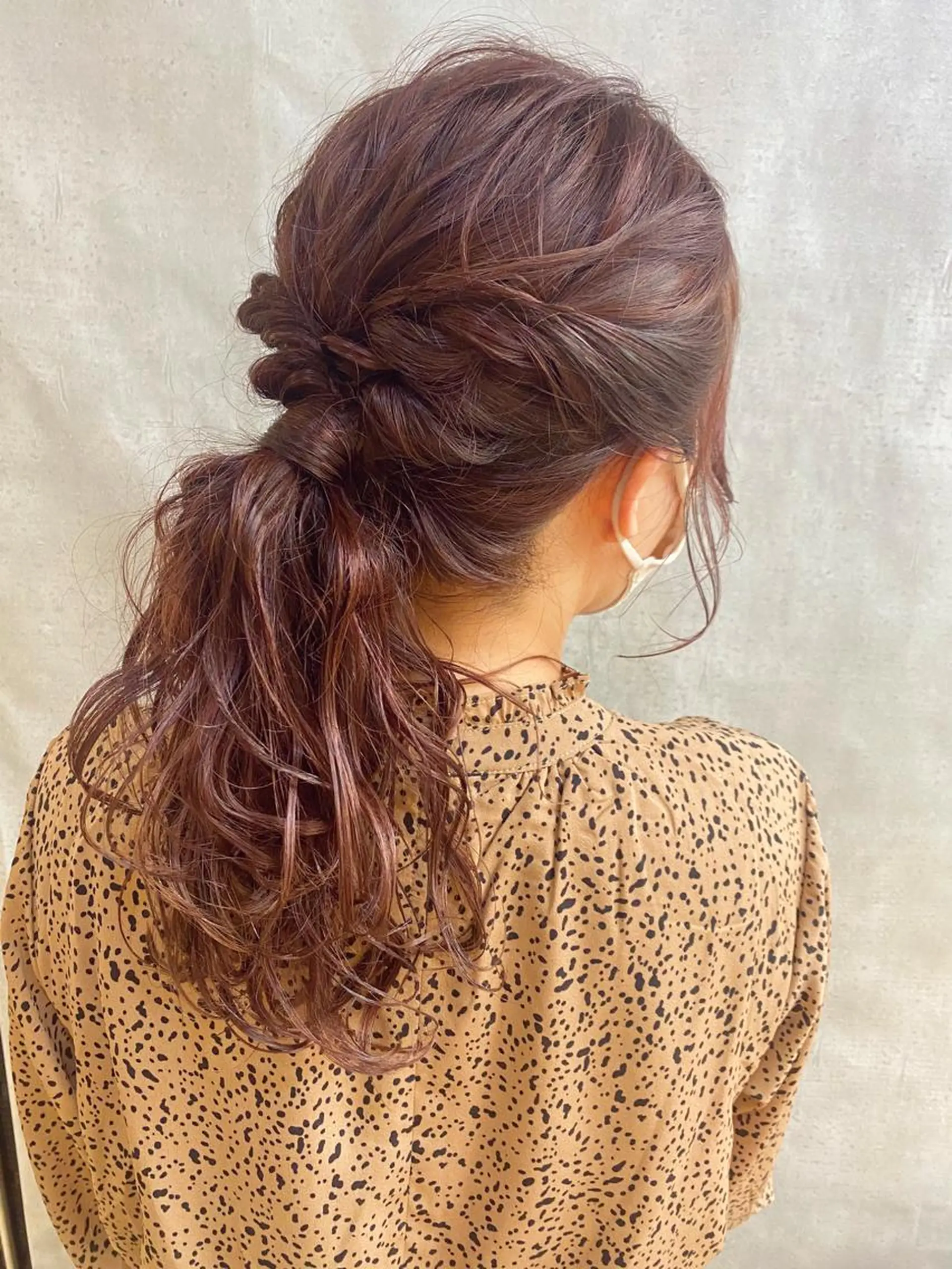 セミロング ヘアアレンジ ヘアカラー 派手髪デザインカラー ヒロカのヘアスタイル