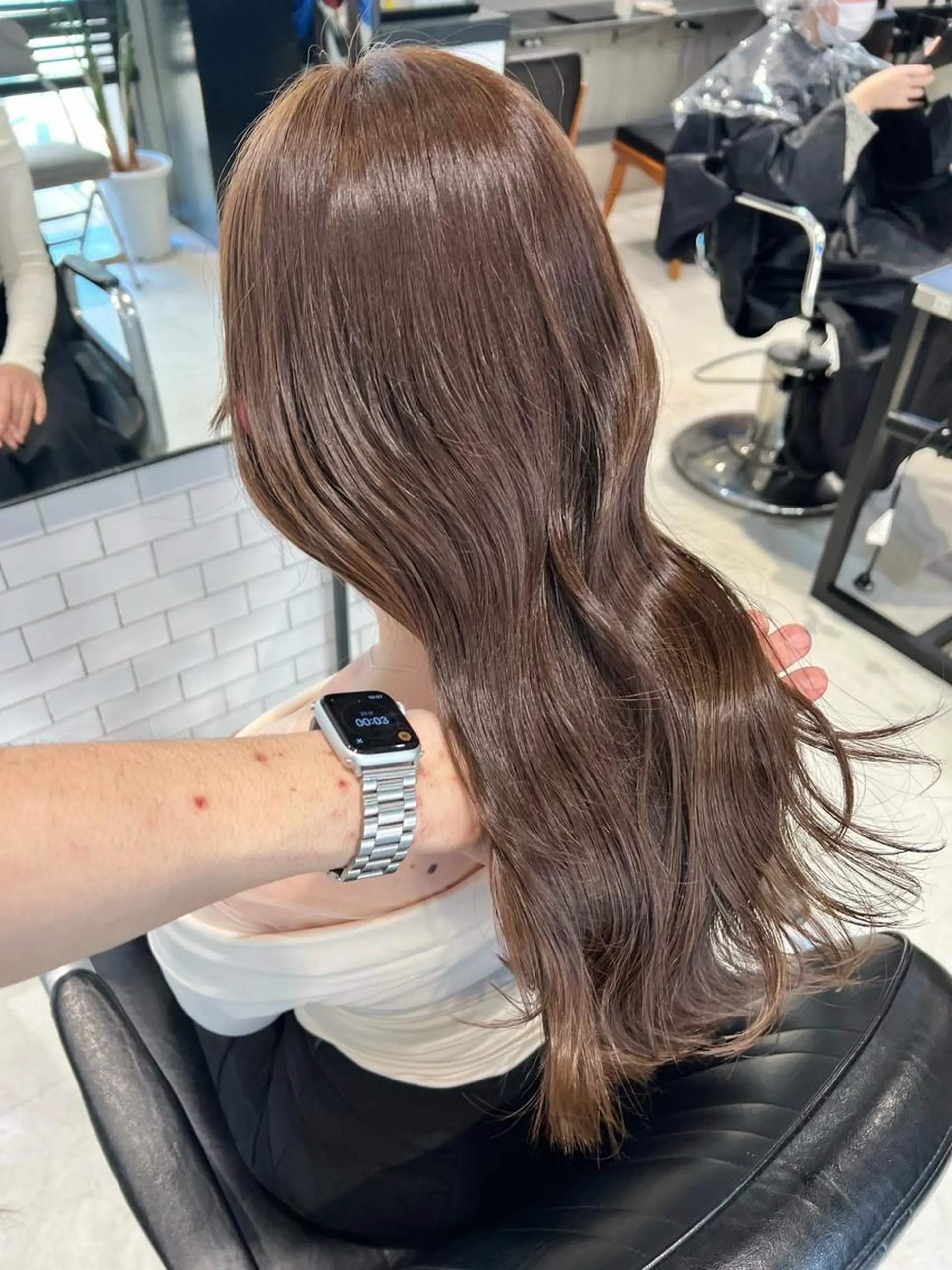 ロング カラー カット ヘアカラー トリートメント 赤みゼロ/透明感 カラー🌿KANTAのヘアスタイル