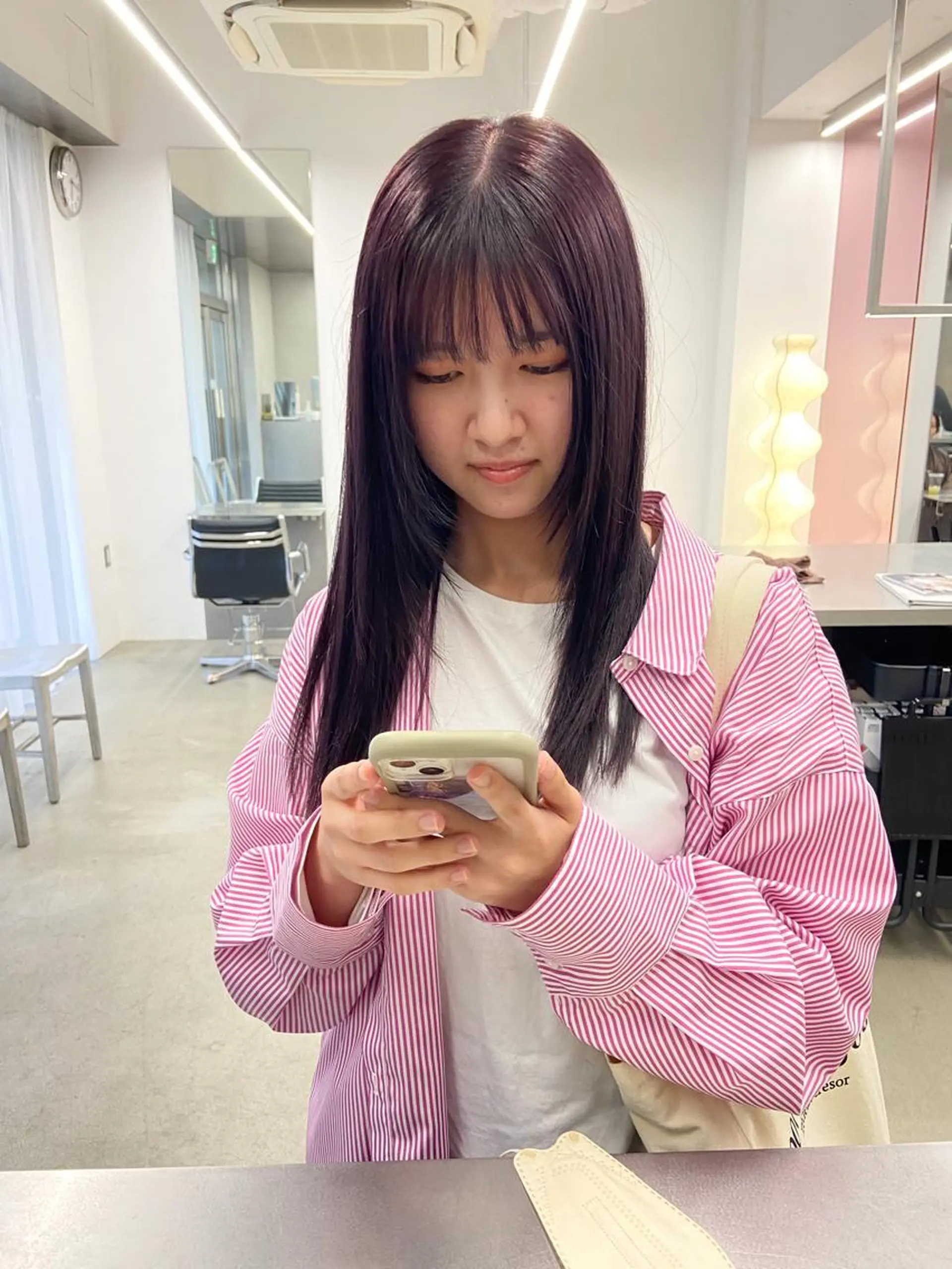 ロング yuna/ボブカット /ハイトーンカラーのヘアスタイル