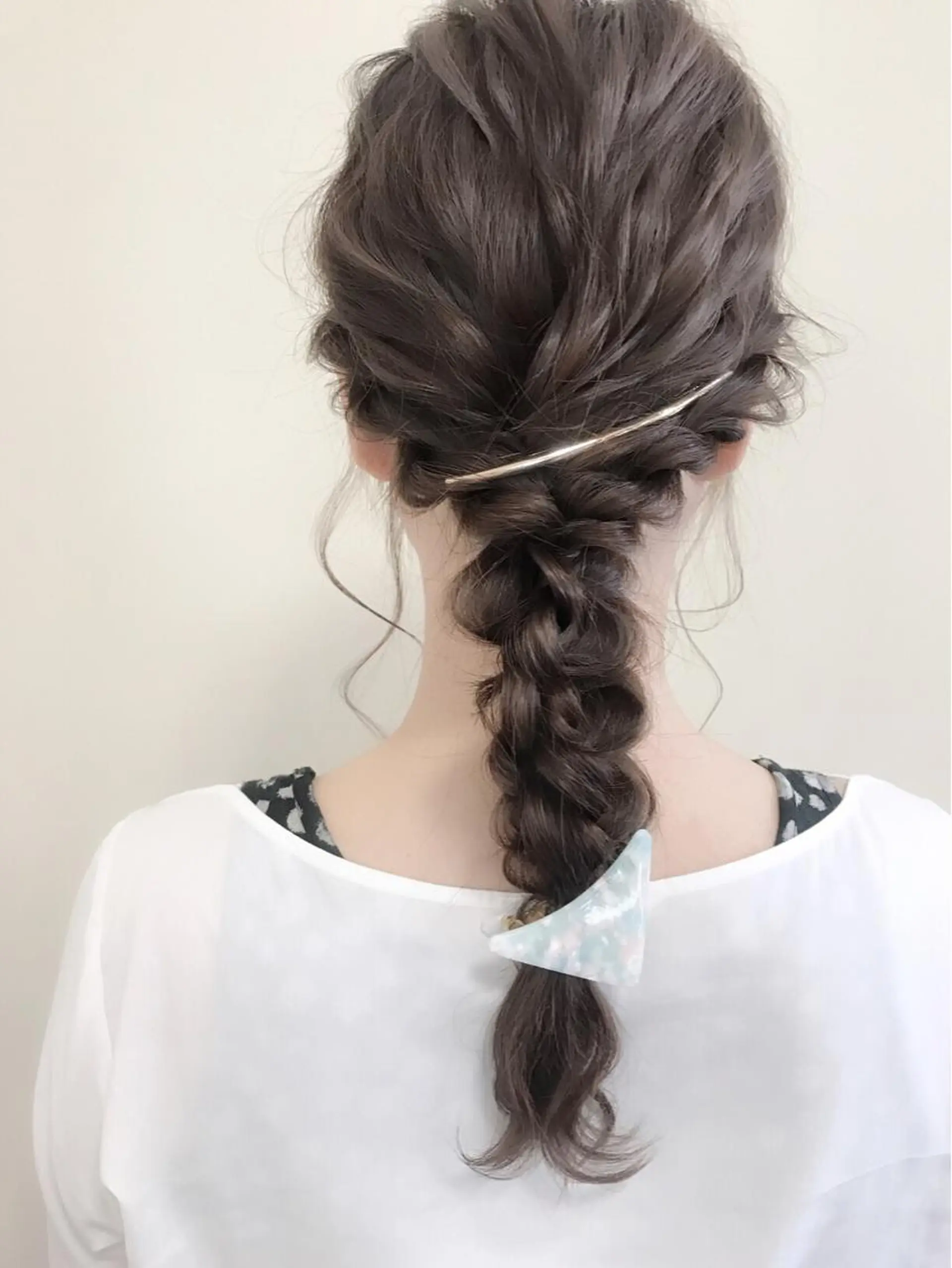 ロング ヘアアレンジ 沢田 瞳のヘアスタイル