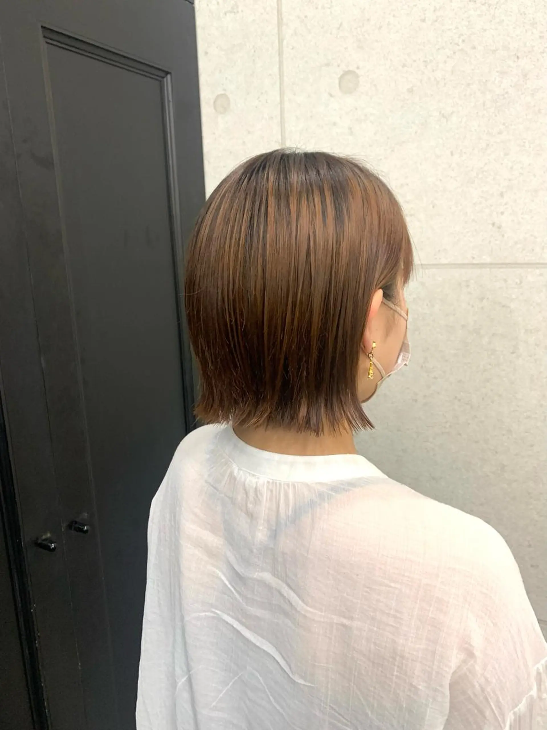 ショート レイヤー ハイトーン 暖色⭐︎KANAKOのヘアスタイル