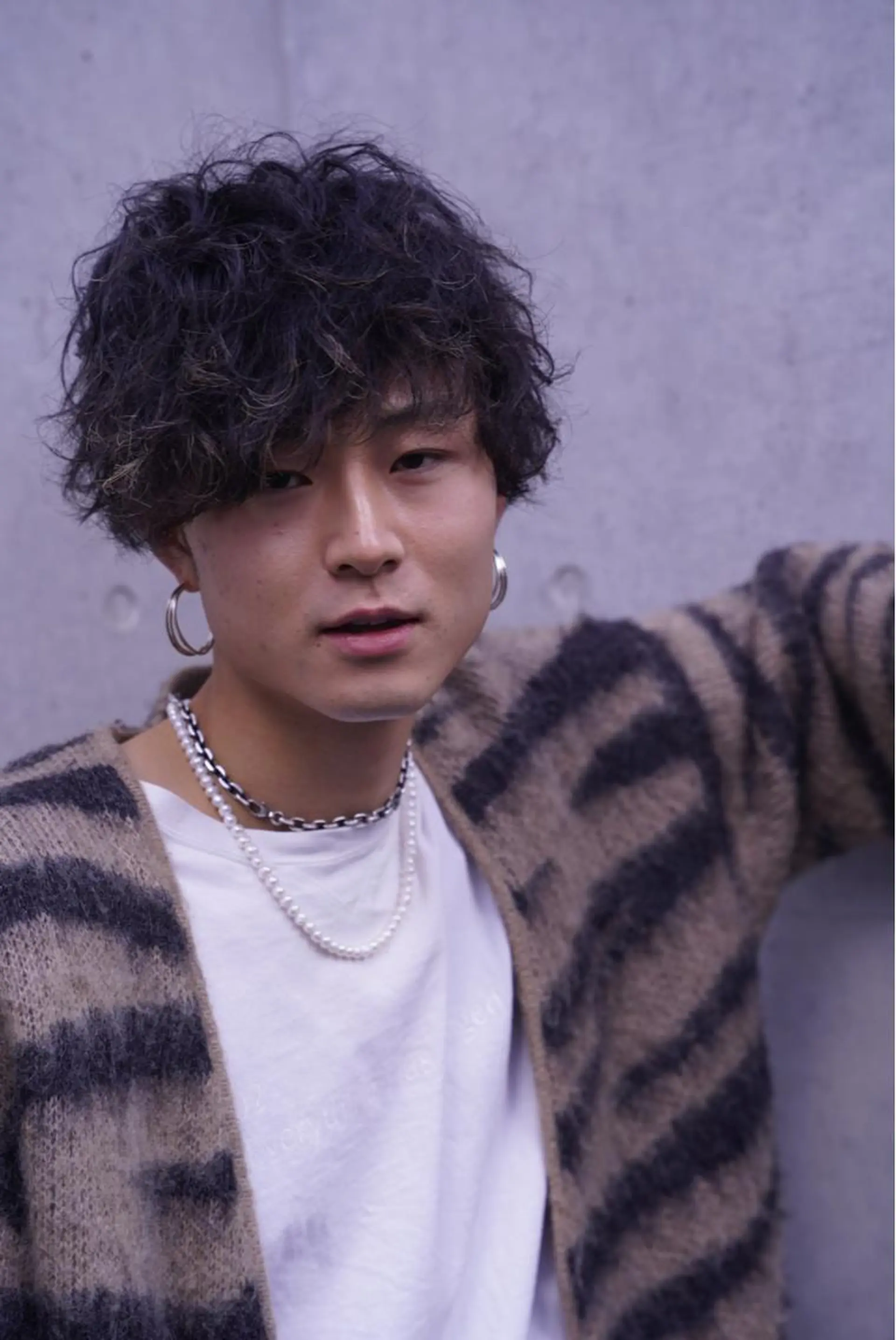 ミディアム パーマ メンズ 津田 祐岐のヘアスタイル