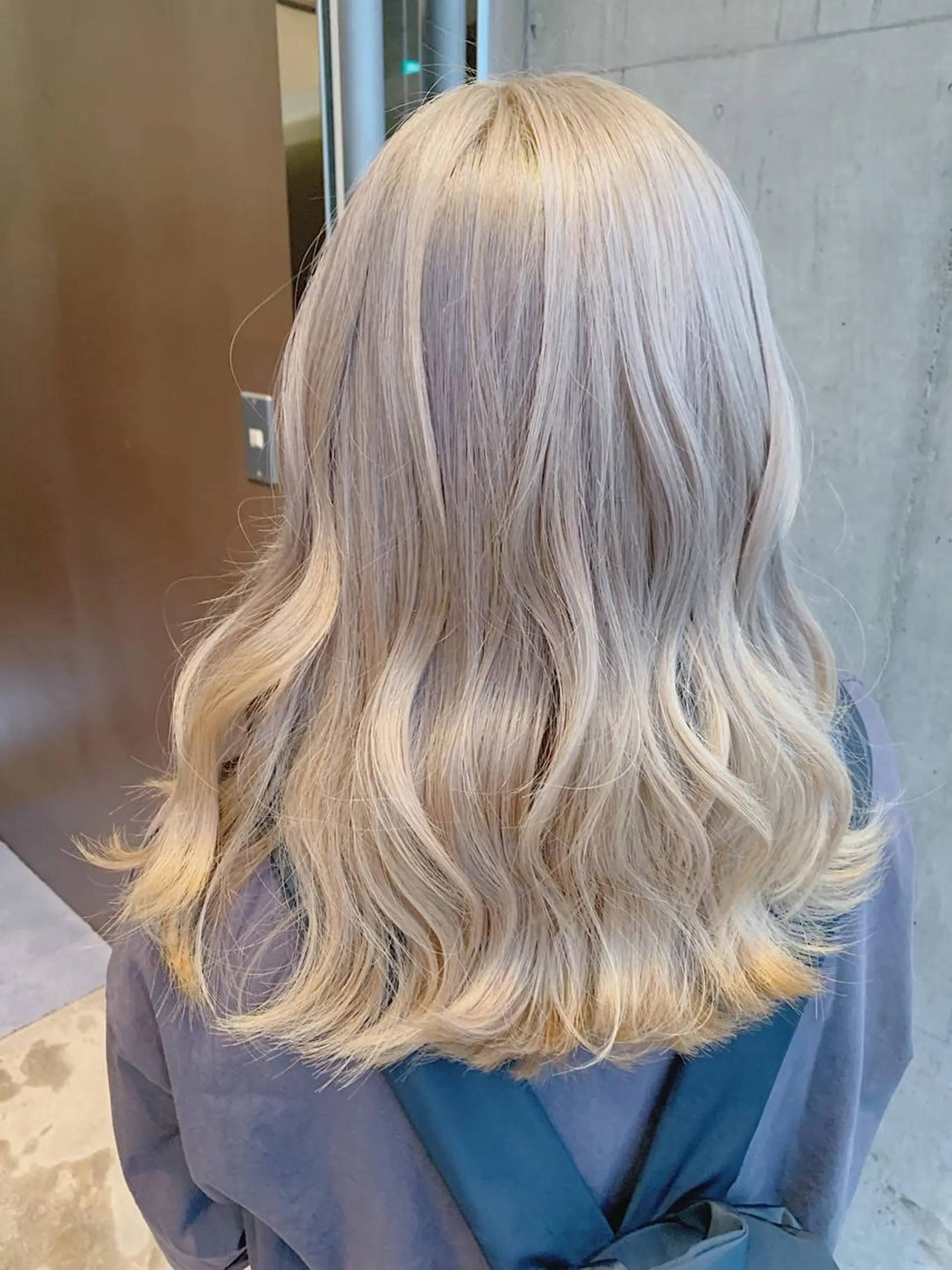 セミロング カラー ブロンド ❇️メンズ特化❇️ 表参道、南青山のヘアスタイル