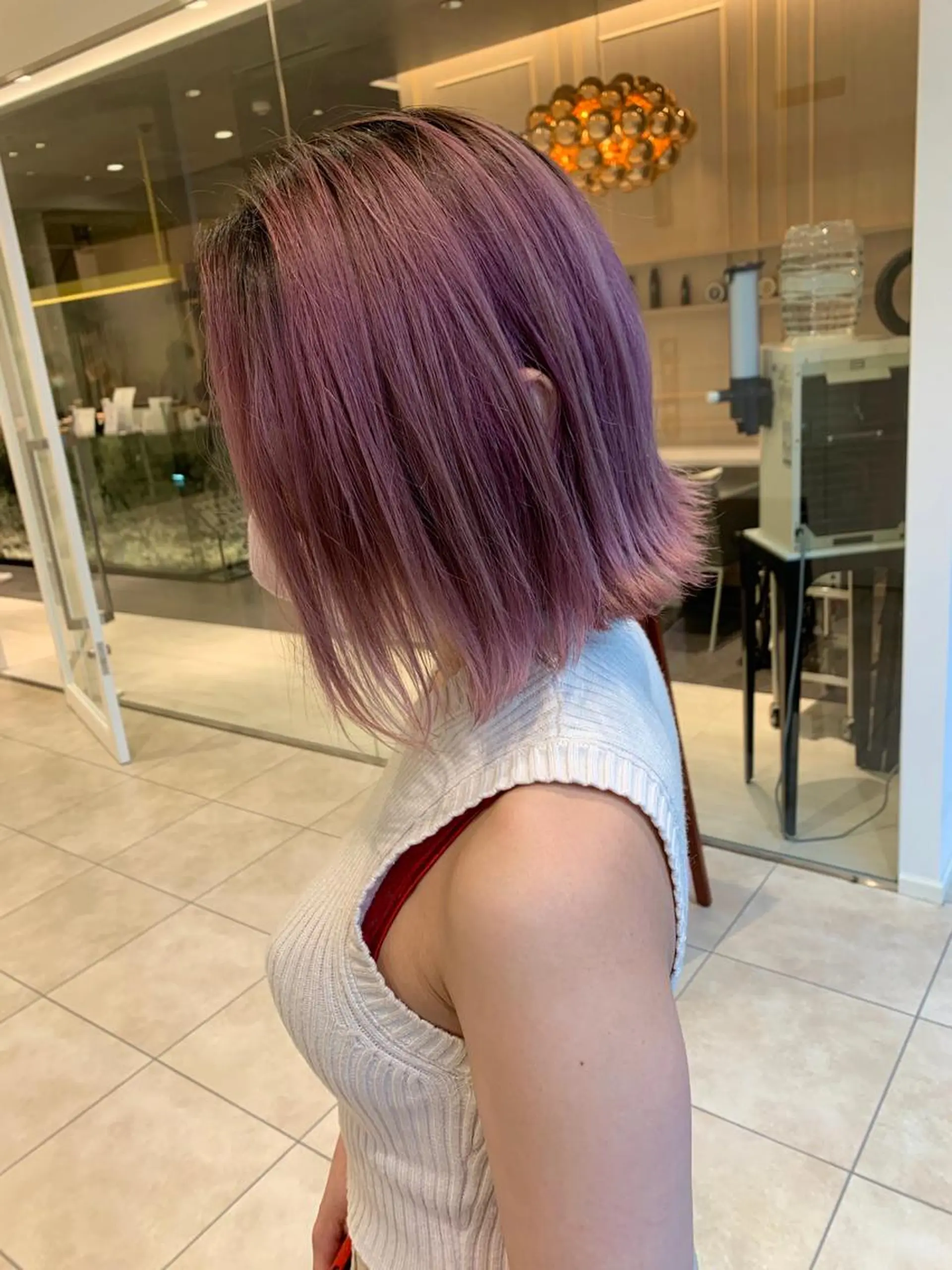 ミディアム パープルカラー カット講師 久保匠のヘアスタイル