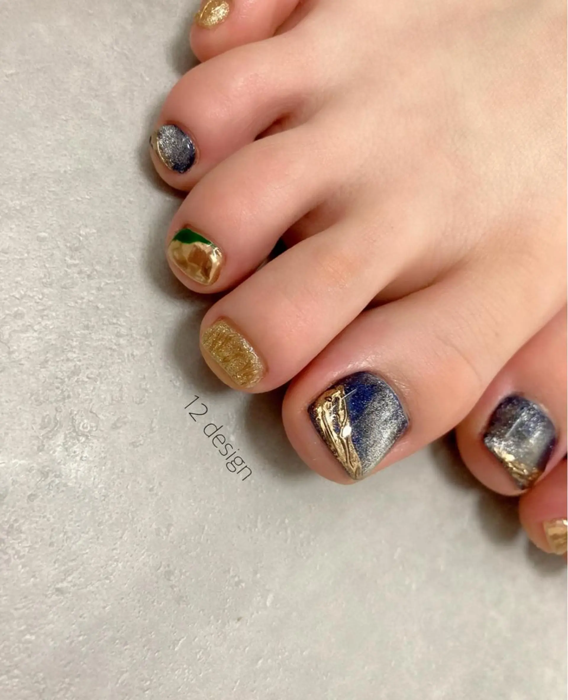 ネイル 12 designのネイルデザイン