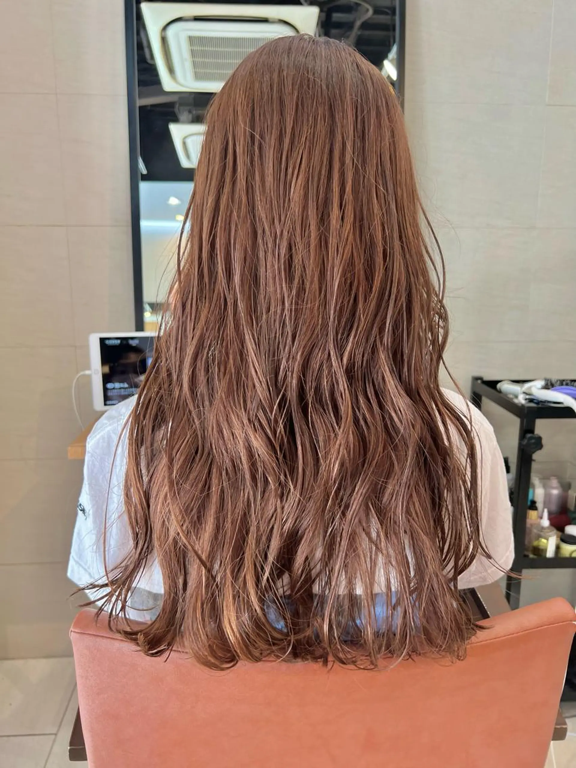 ロング カラー グレージュ メンズカット曲がる 縮毛矯正佐々木タクマのヘアスタイル