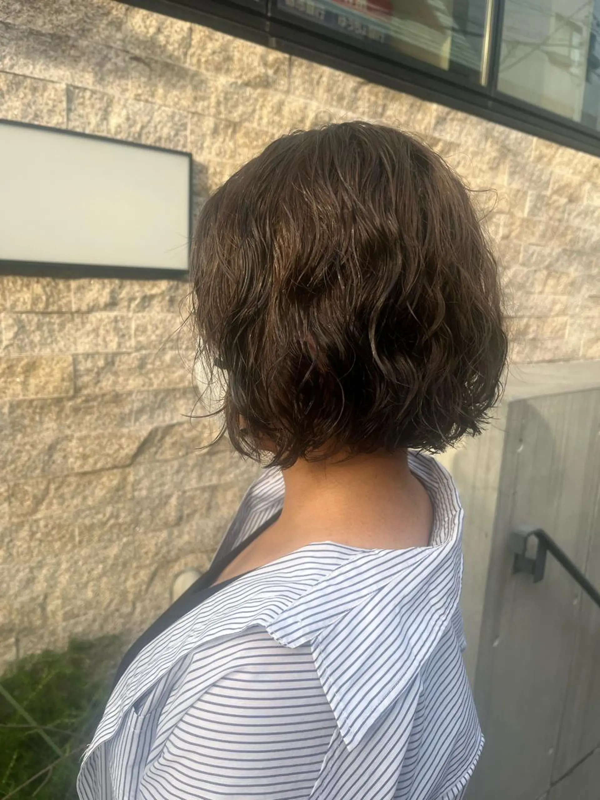 ショート カラー パーマ グレージュ ボブ カット ヘアカラー パーマ トリートメント ✨透明感カラー✨ 🦖佐々木未来🦕のヘアスタイル