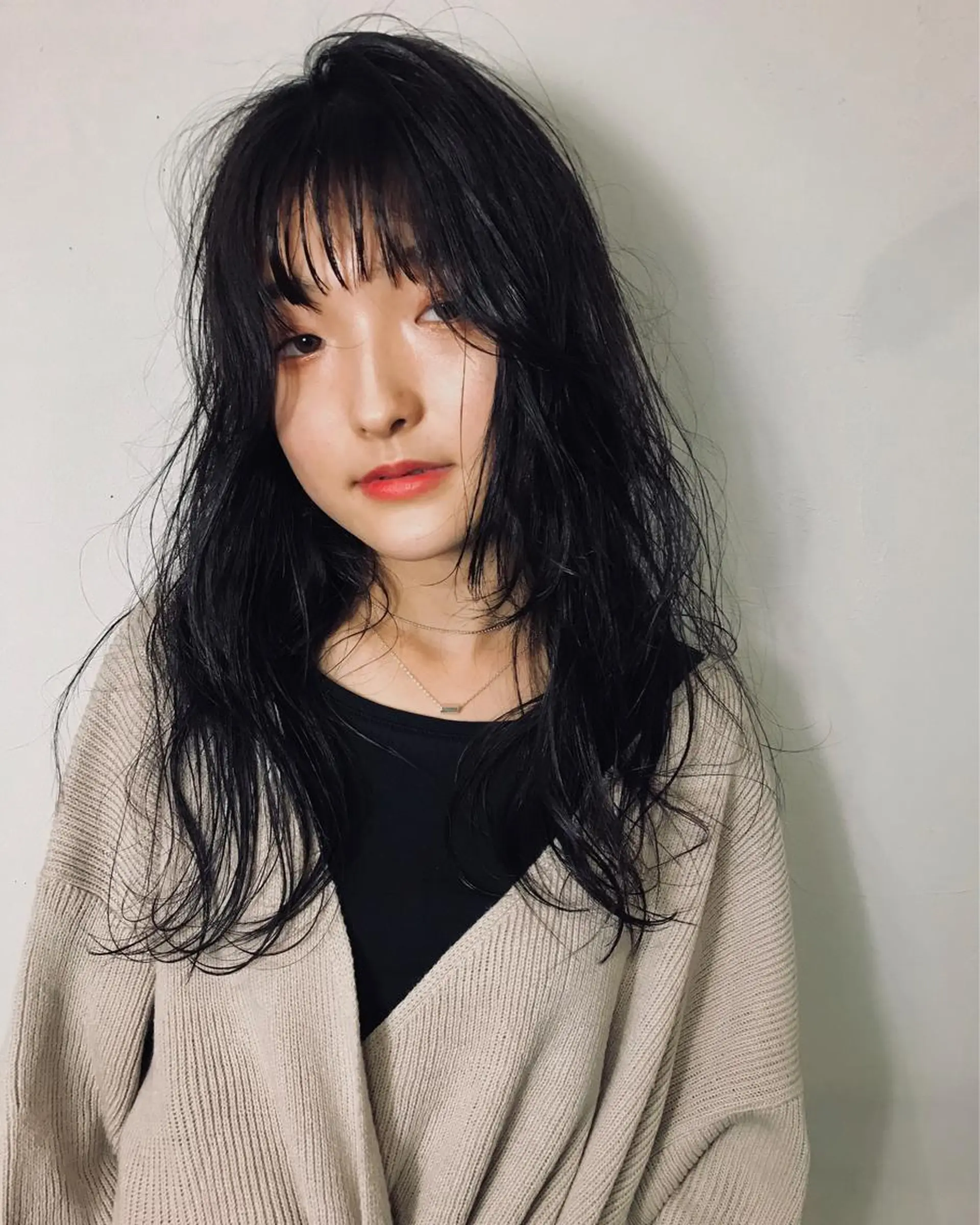 ロング パーマ 宮腰 瑠果のヘアスタイル