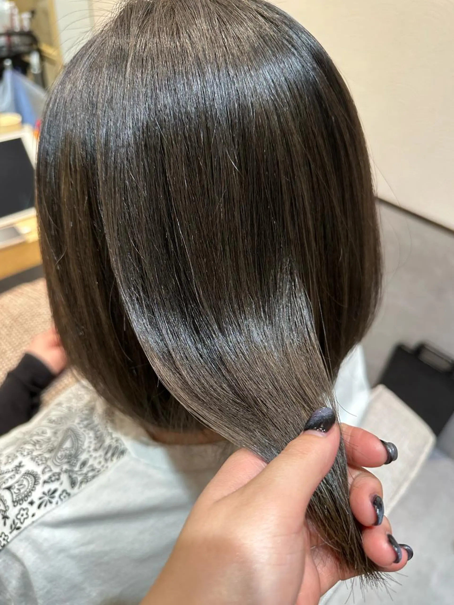 ショート カラー ヘアカラー やまぐち あやみのヘアスタイル