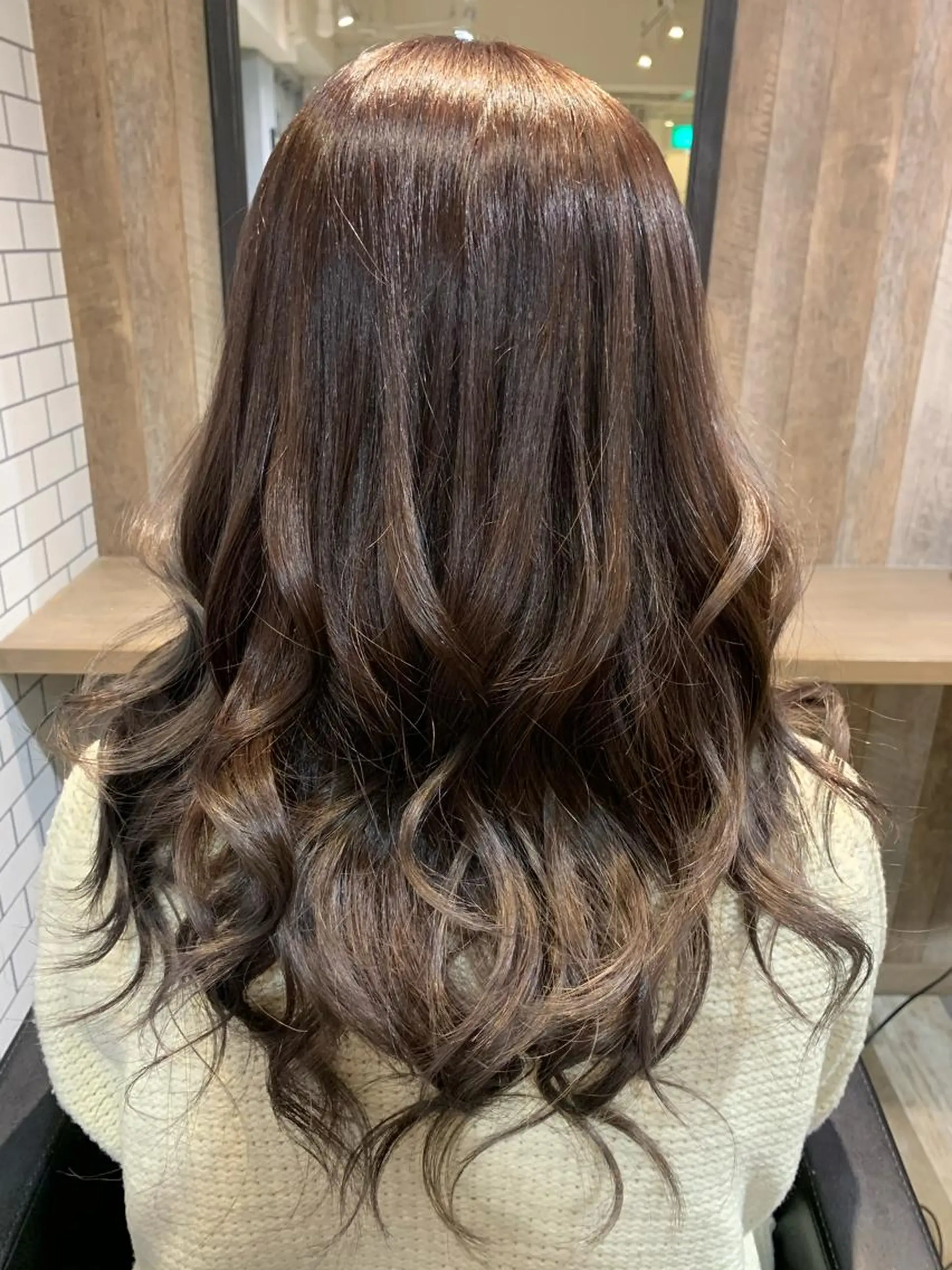 ロング カラー 透明感カラー ハイトーンカラー ヘアカラー トリートメント katsuya hiroのヘアスタイル