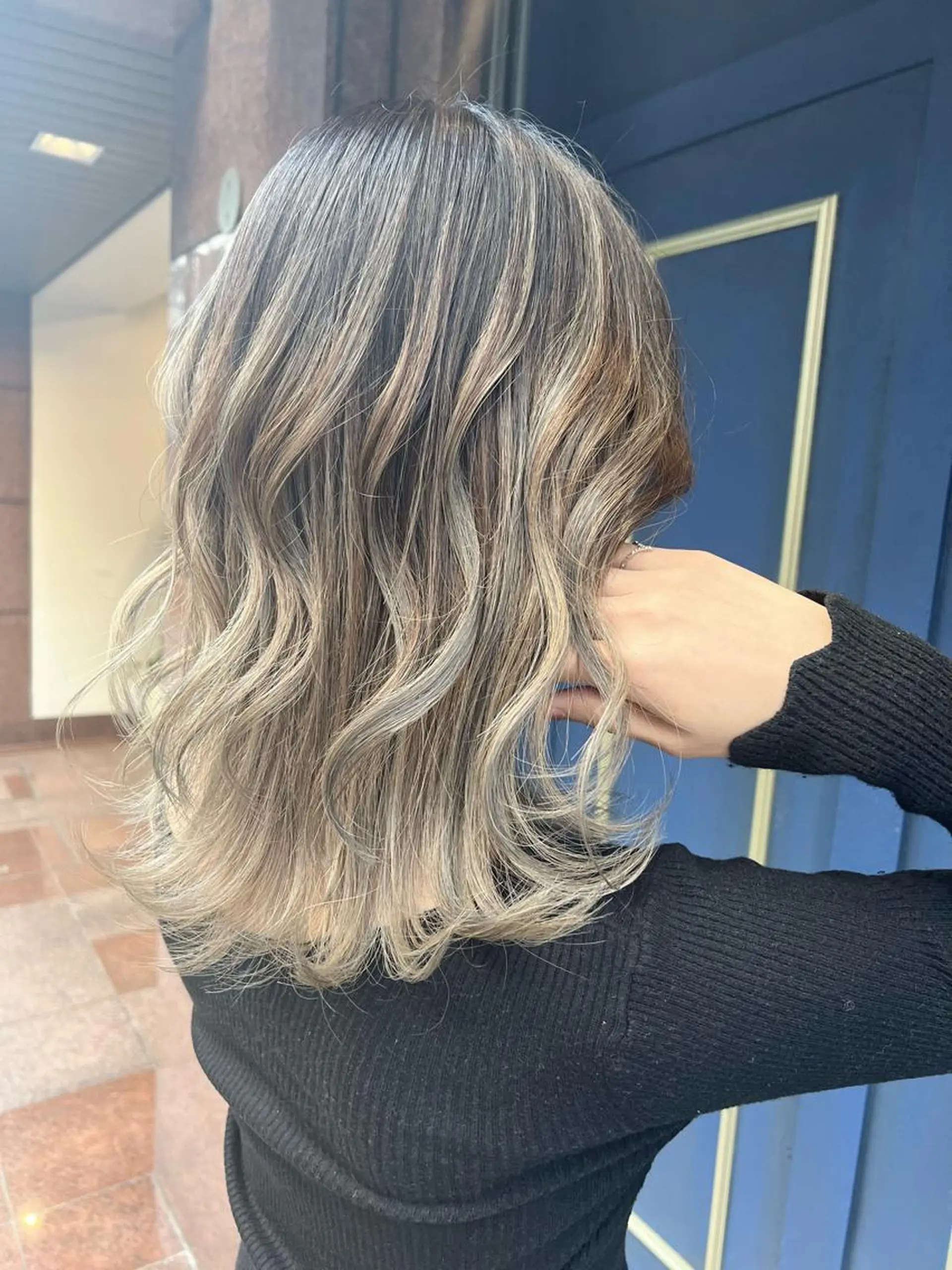 ミディアム レイヤーカット カット ヘアカラー トリートメント 💎清水隆宏💎 TOPSTYLISTのヘアスタイル