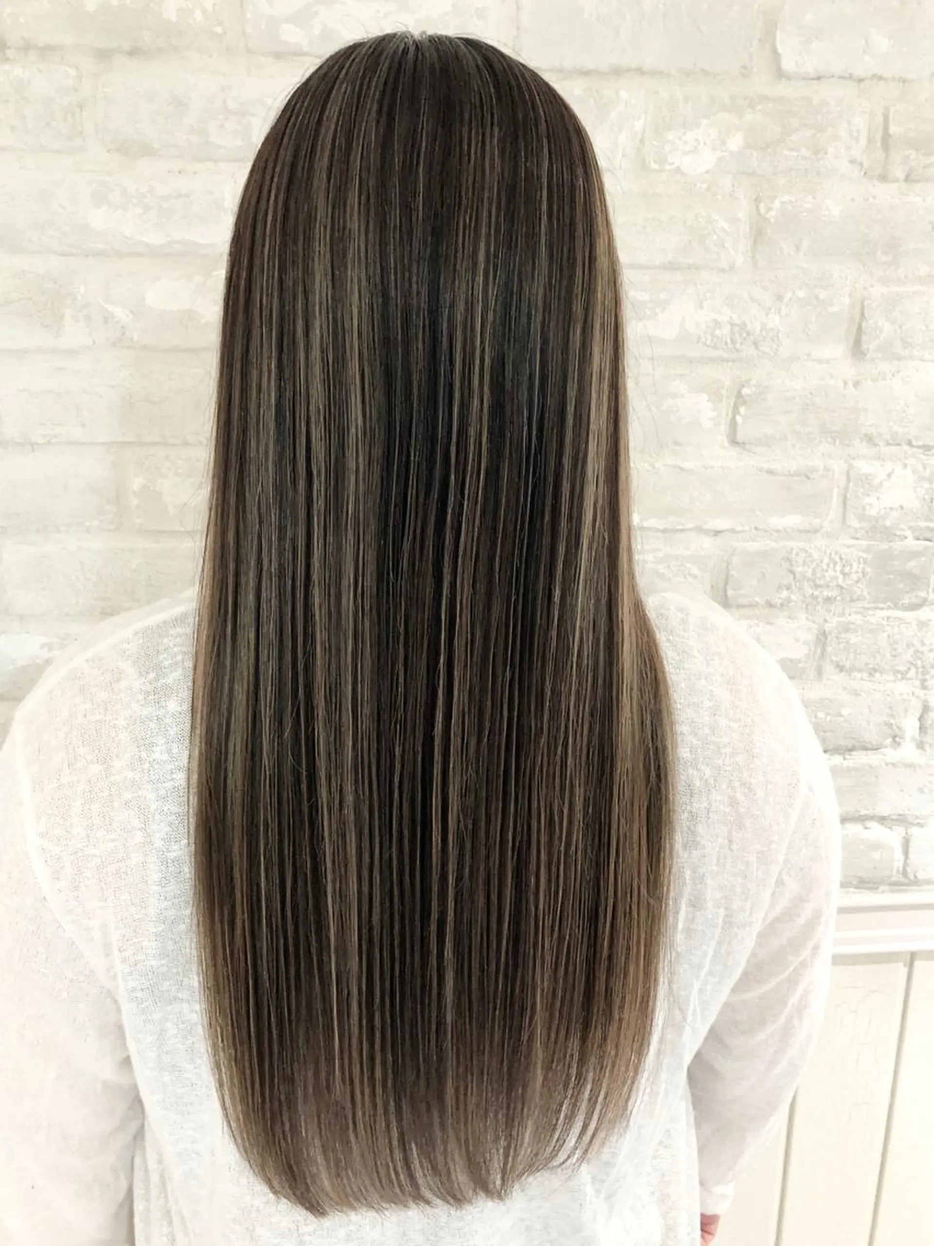セミロング 白井 秀太郎のヘアスタイル