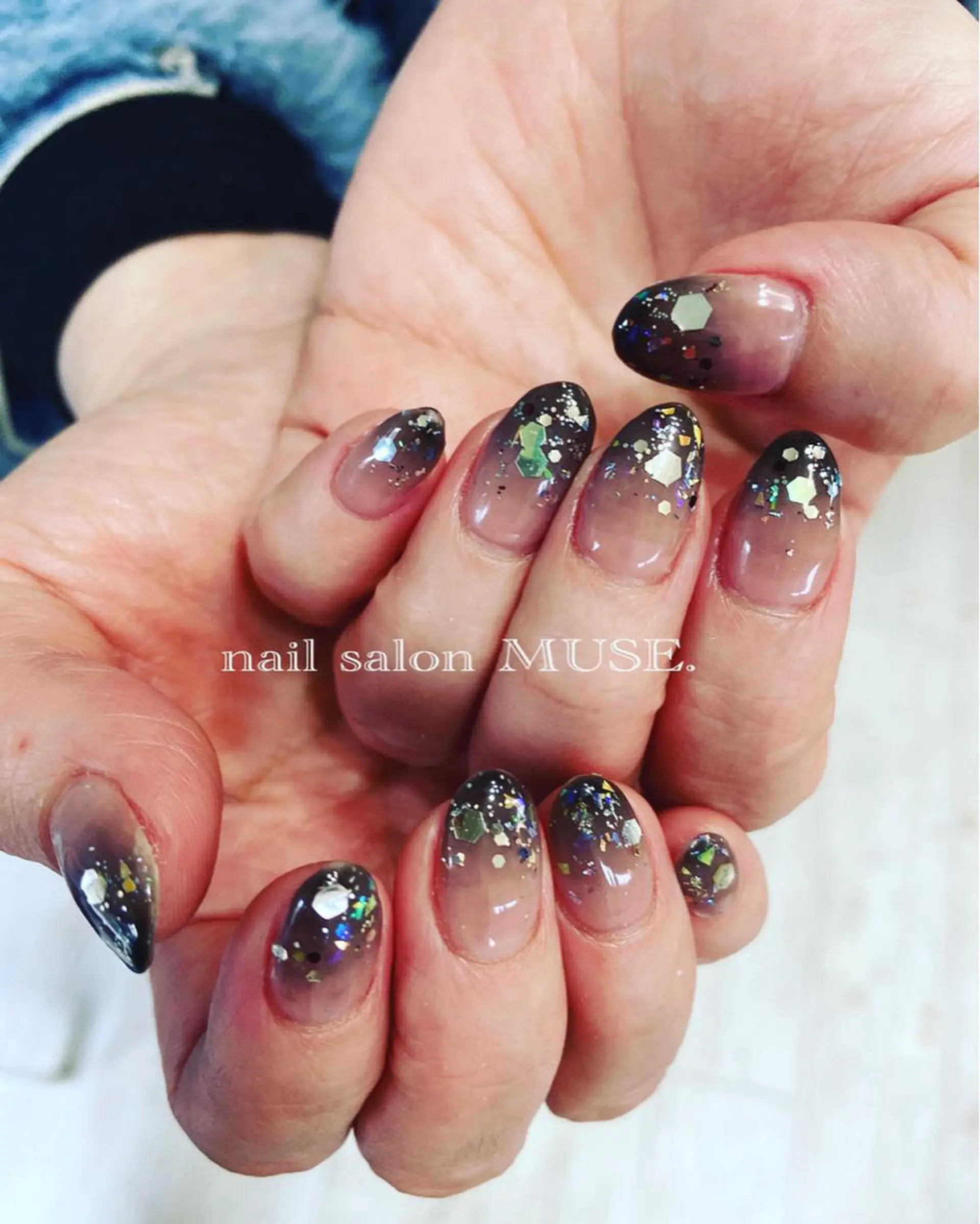 ネイル ホログラムネイル キラキラネイル Nail Salon MUSEのネイルデザイン