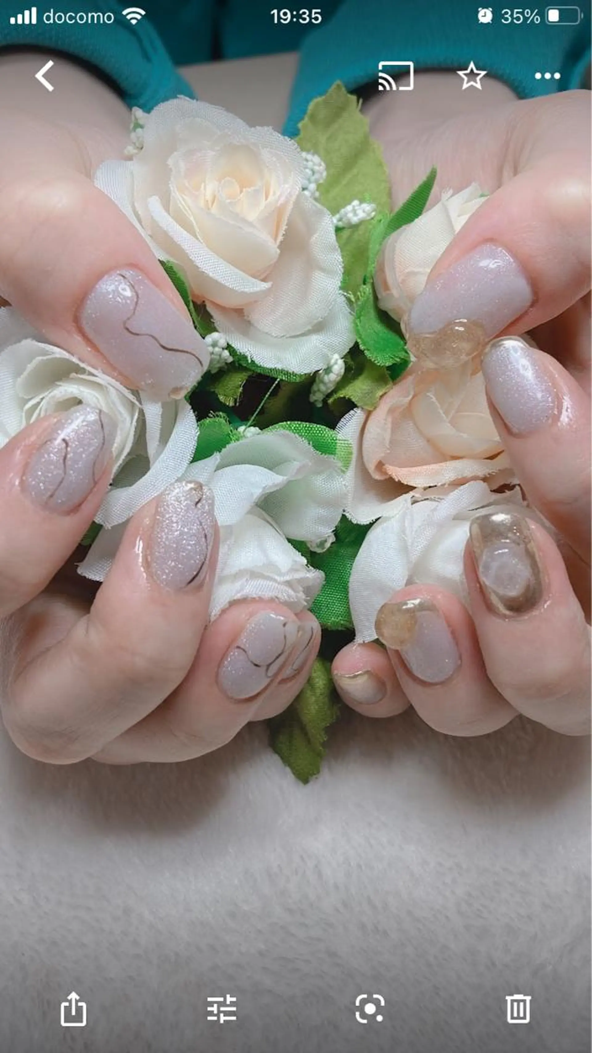 ネイル クリアネイル ニュアンスネイル ハンドネイル chama所属・大和田 美貴のネイルデザイン