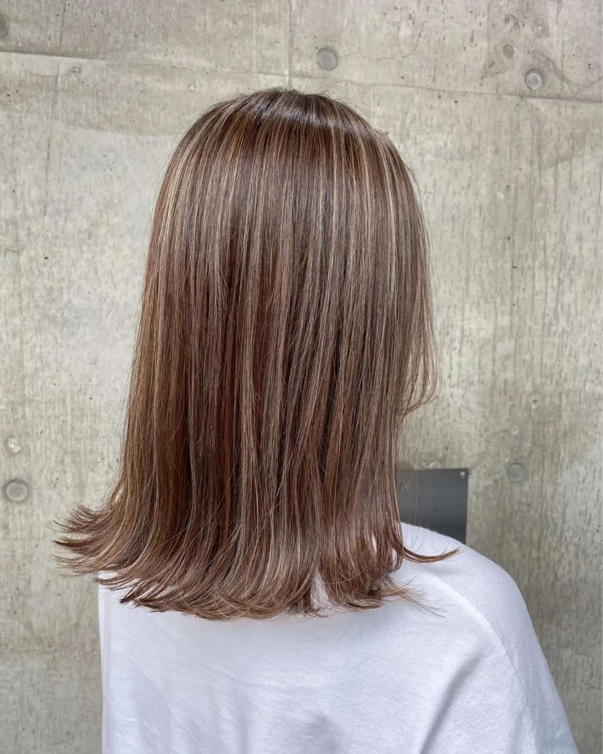 ミディアム ハイライト ヘアカラー 🌼透明感カラー ✳︎eri🌼のヘアスタイル