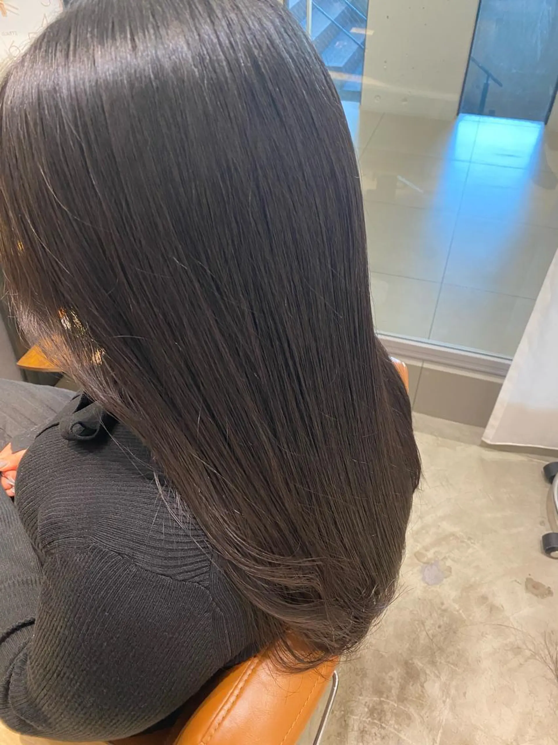 セミロング パーマ くせ毛 髪質改善 カット 縮毛矯正 トリートメント 田中 アキオのヘアスタイル