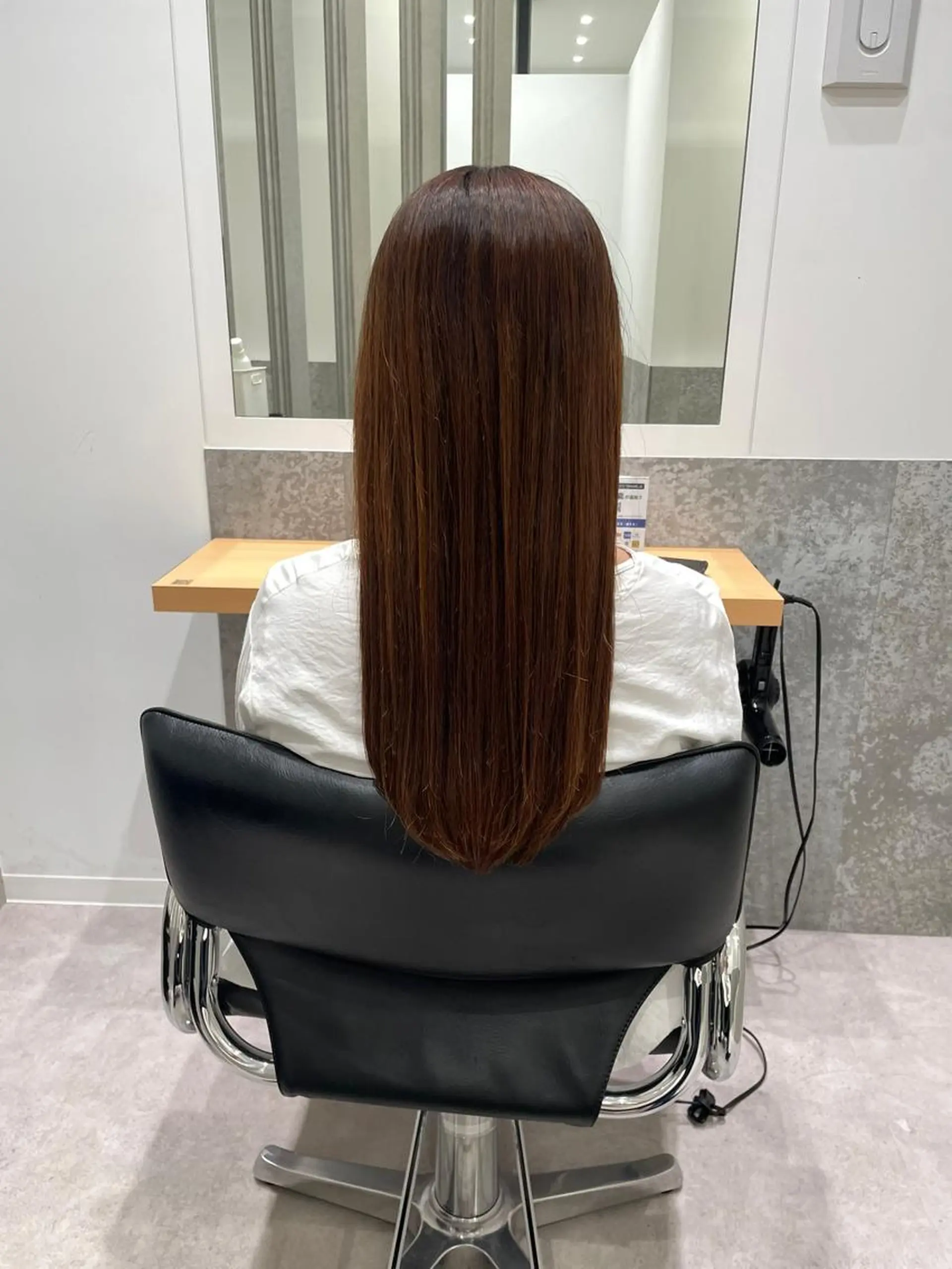 ロング 小坂 郁美のヘアスタイル