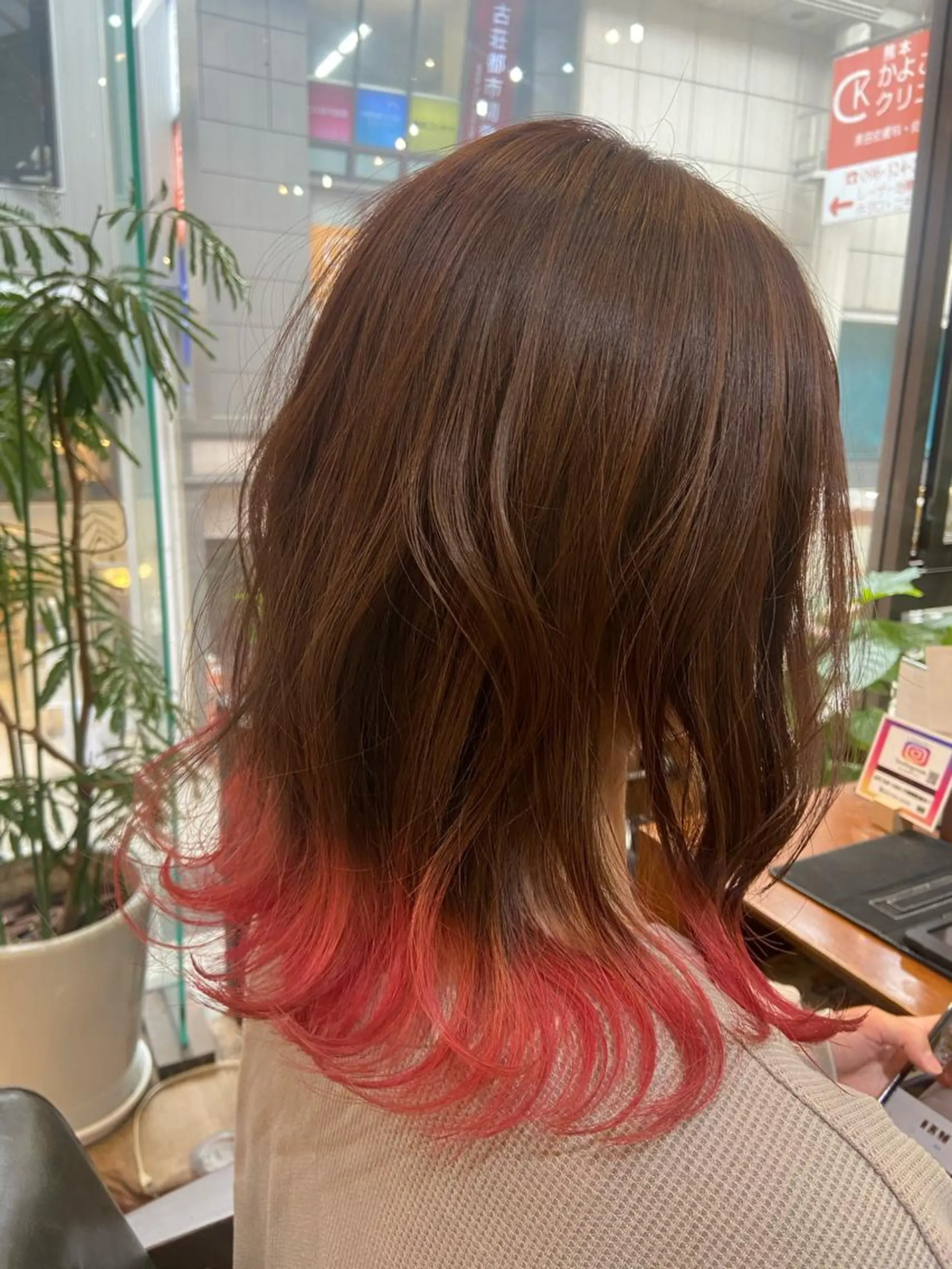 セミロング nao🎀zina 透明感/艶髪のヘアスタイル