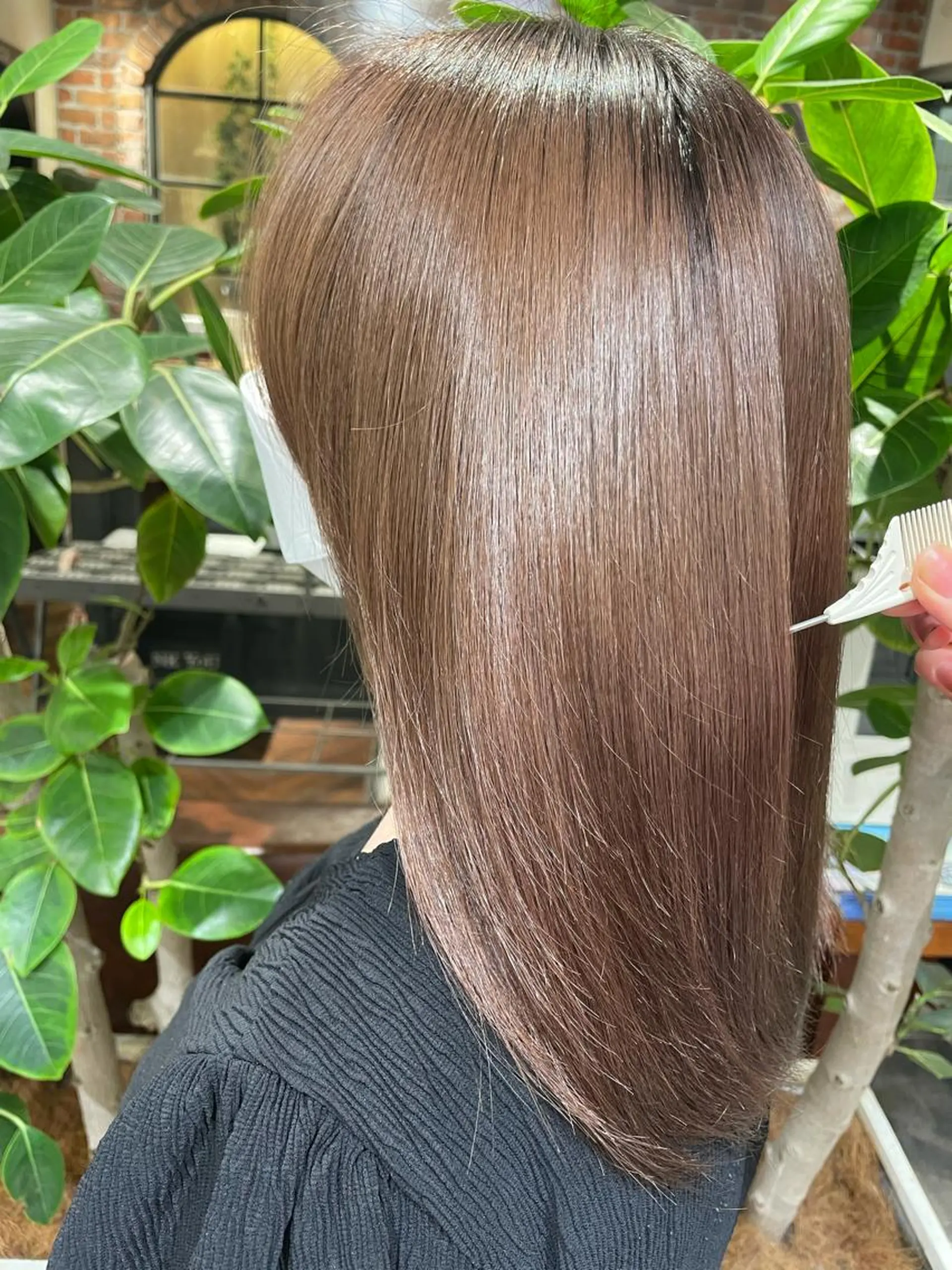 セミロング トリートメント ハイトーンカラー/ ダブルカラー/EMIのヘアスタイル