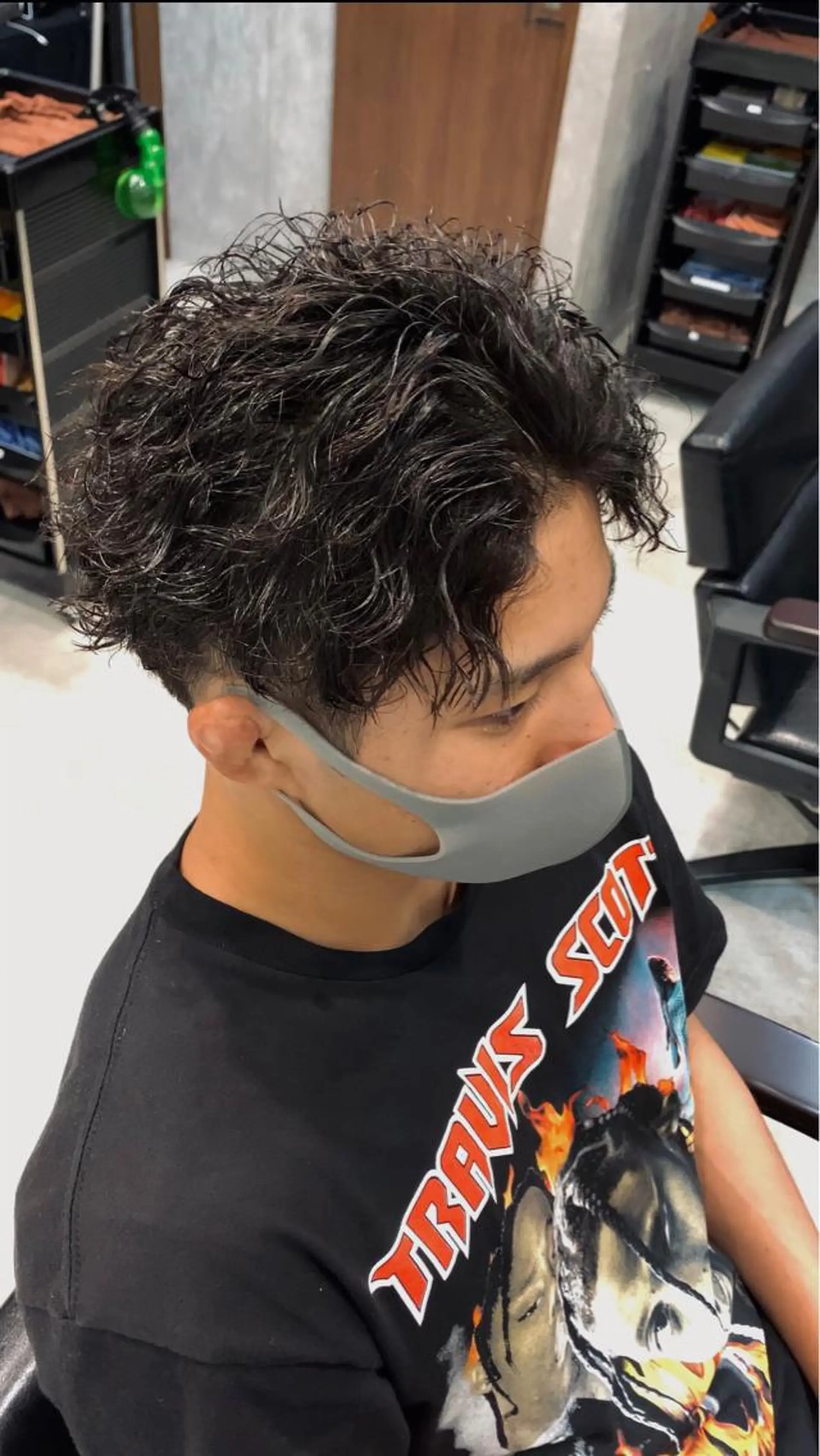ショート パーマ メンズ メンズパーマ メンズツイストパーマ ツイストパーマ メンズ支持数No.1 👑リュウ👑のヘアスタイル