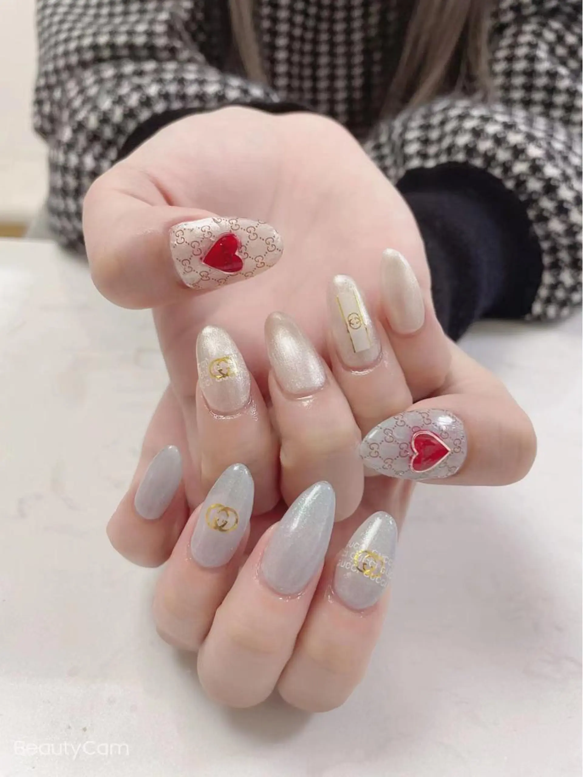 ネイル ハンドネイル ネイルサロン エクラ 🌹【スカルプ専門】のネイルデザイン