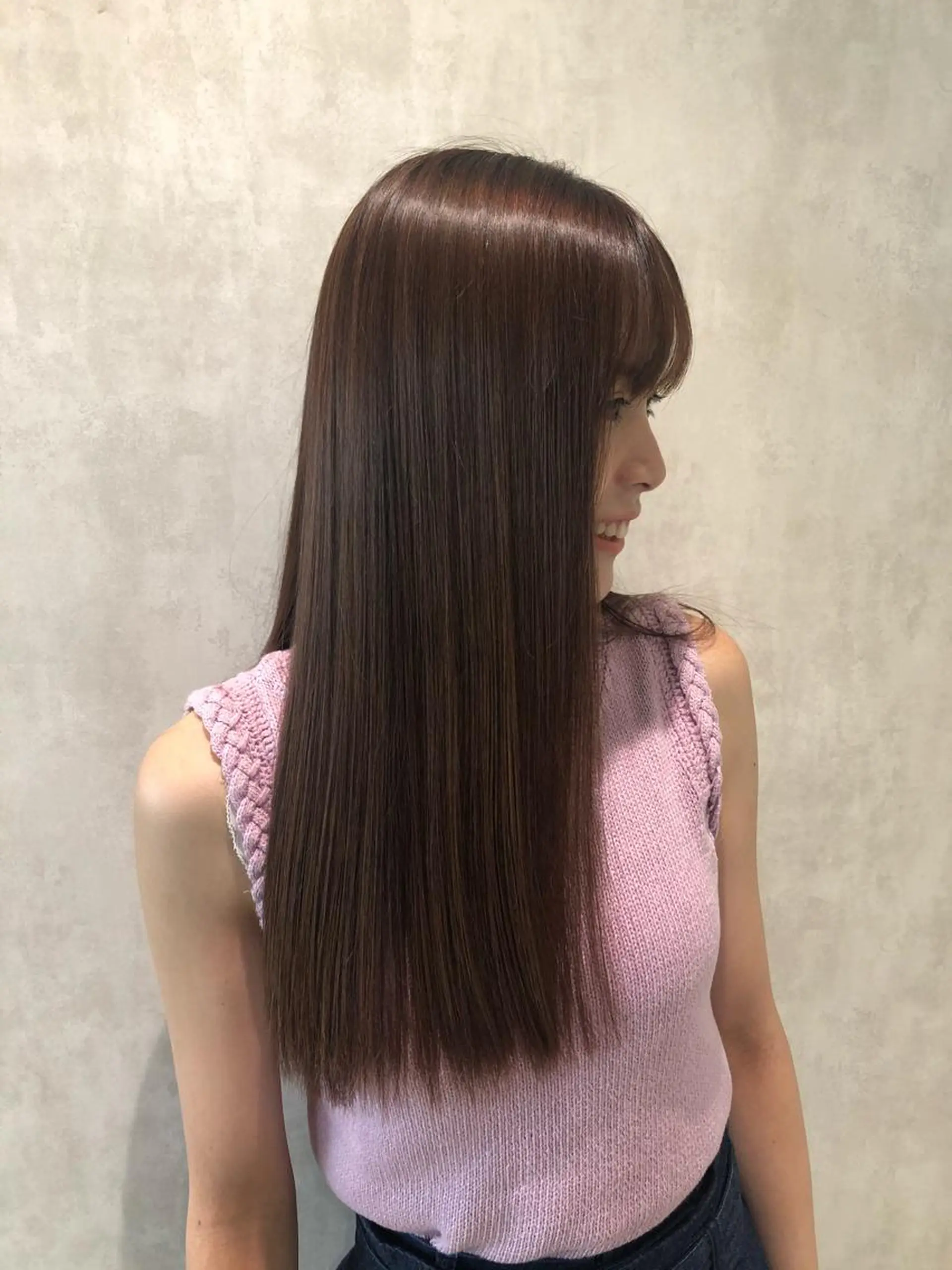 ロング 宮久 真子のヘアスタイル