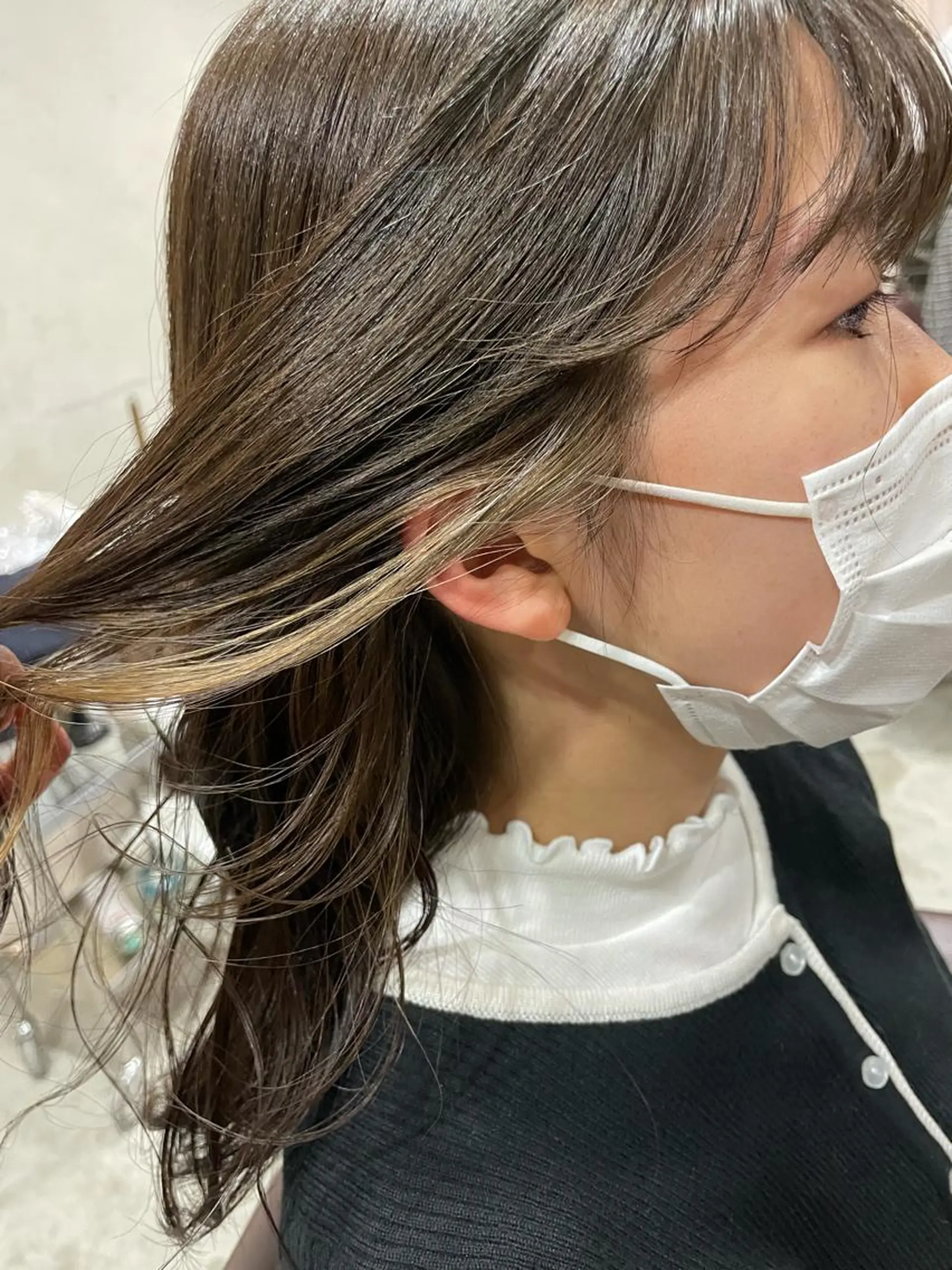 カラー 高橋 りかのヘアスタイル