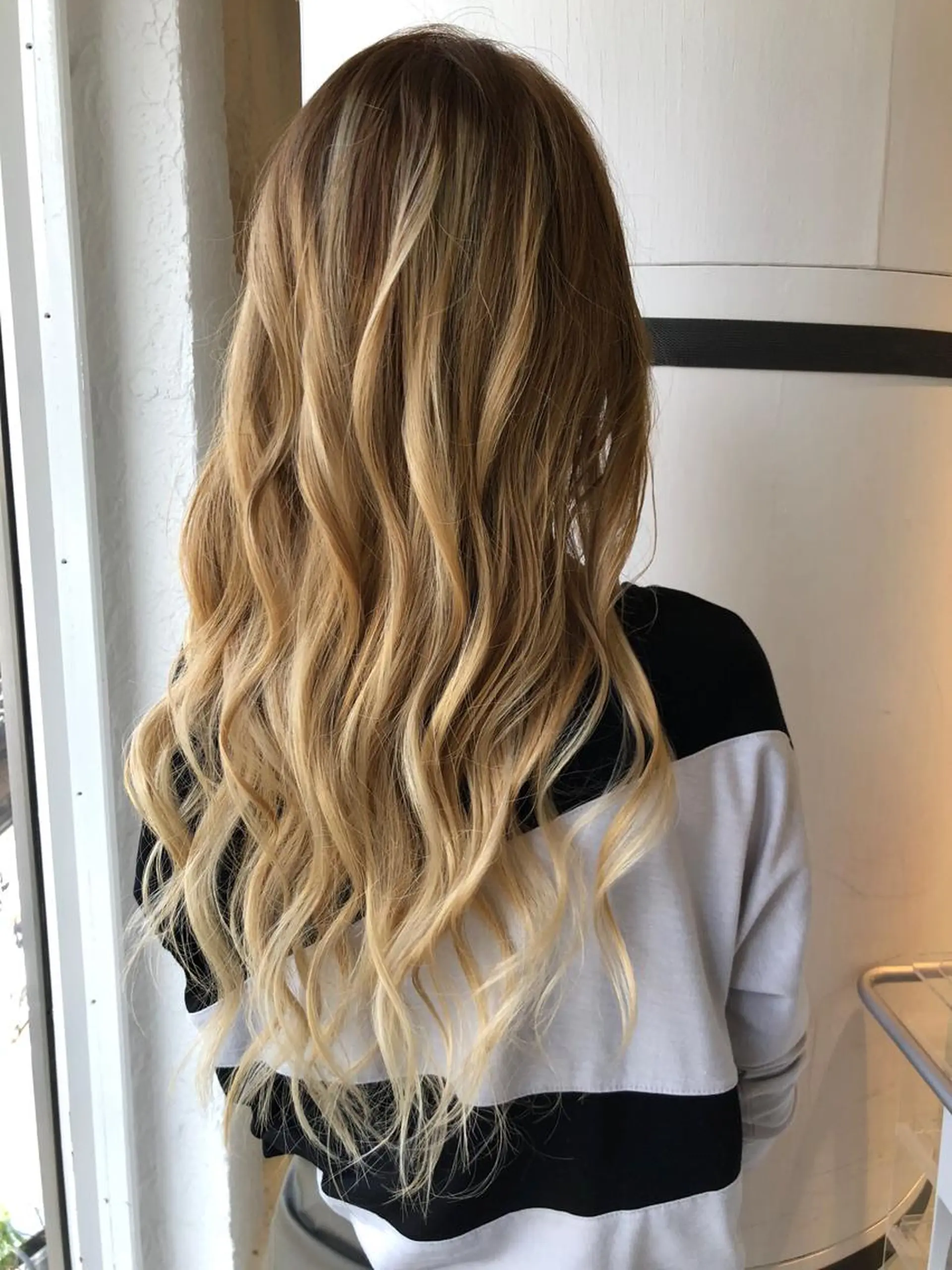 ロング カラー エドルカラー welring hair salonのヘアスタイル