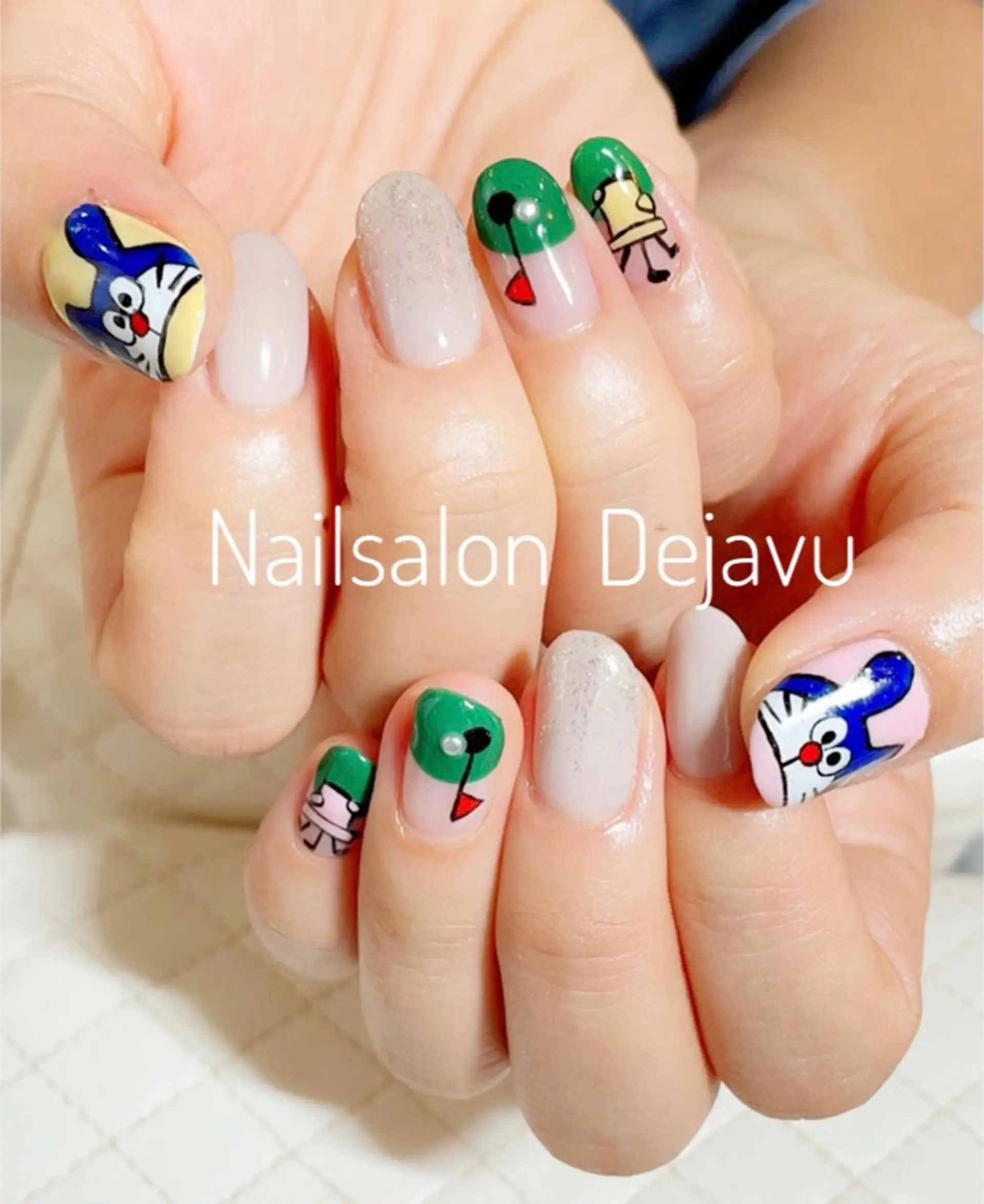 ネイル アートネイル フレンチネイル ラメ(グリッター) ワンカラーネイル Dejavu所属・Nail salon Dejavu 🌿のネイルデザイン