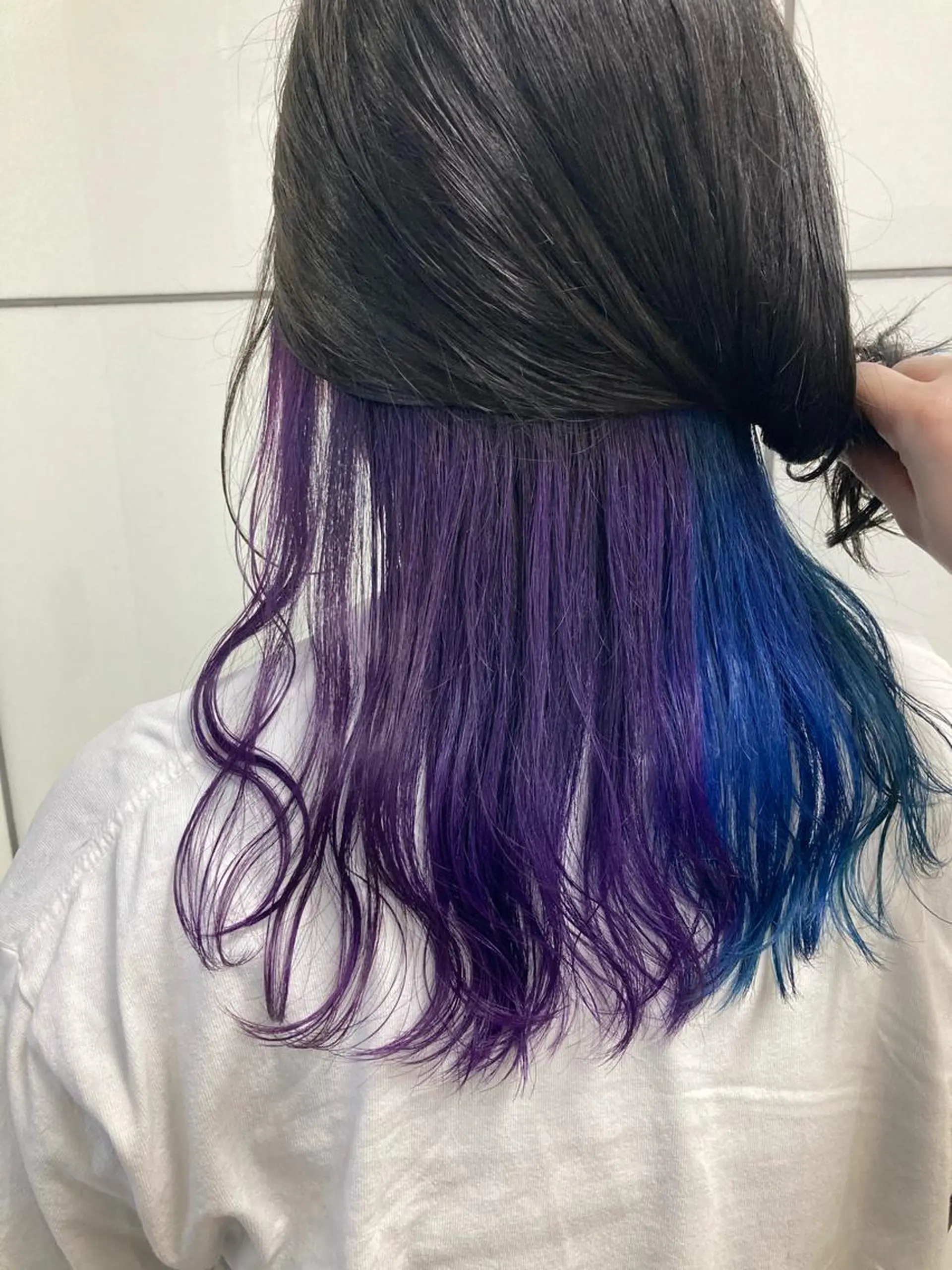セミロング カラー ブルーカラー ラベンダーカラー ヘアカラー トリートメント 髪質改善/痛ませ ないカラー/西村航大のヘアスタイル