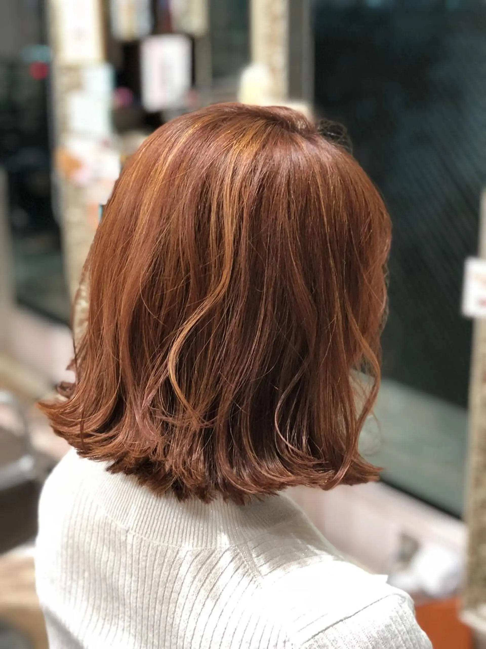 ミディアム カラー ベージュカラー🧸 伊藤なつみのヘアスタイル