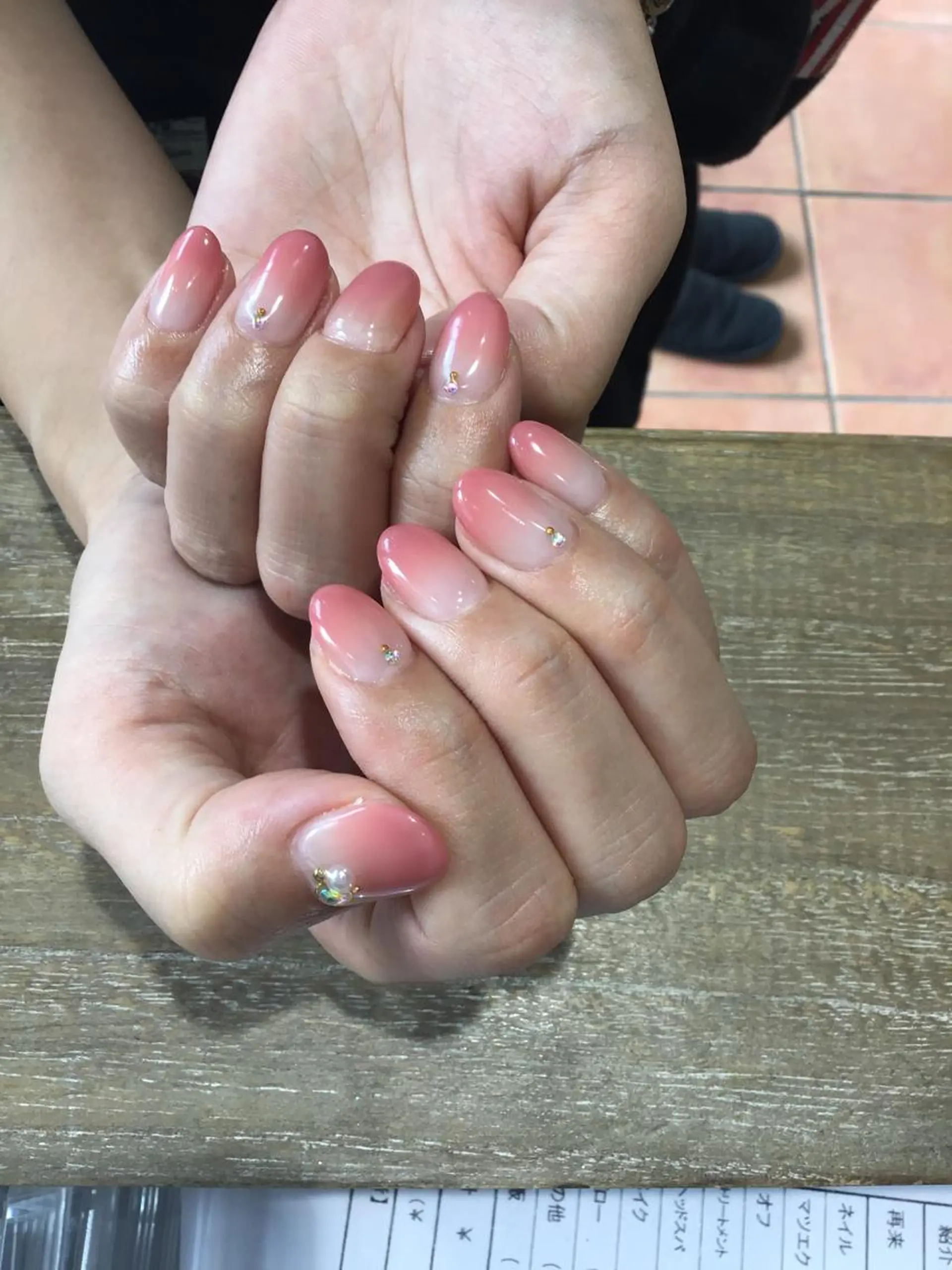 ネイル Nest 三田のマツエク・マツパデザイン