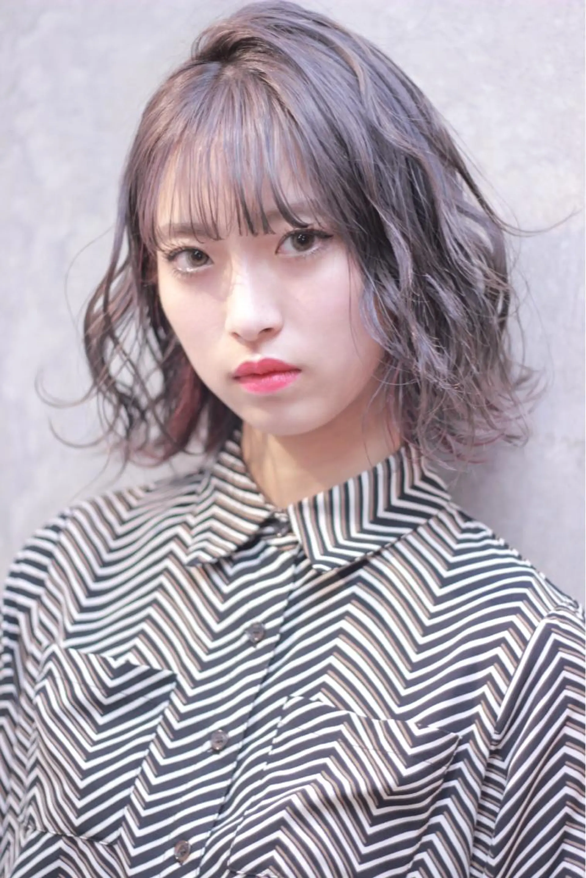 ミディアム カラー 及川 光のヘアスタイル