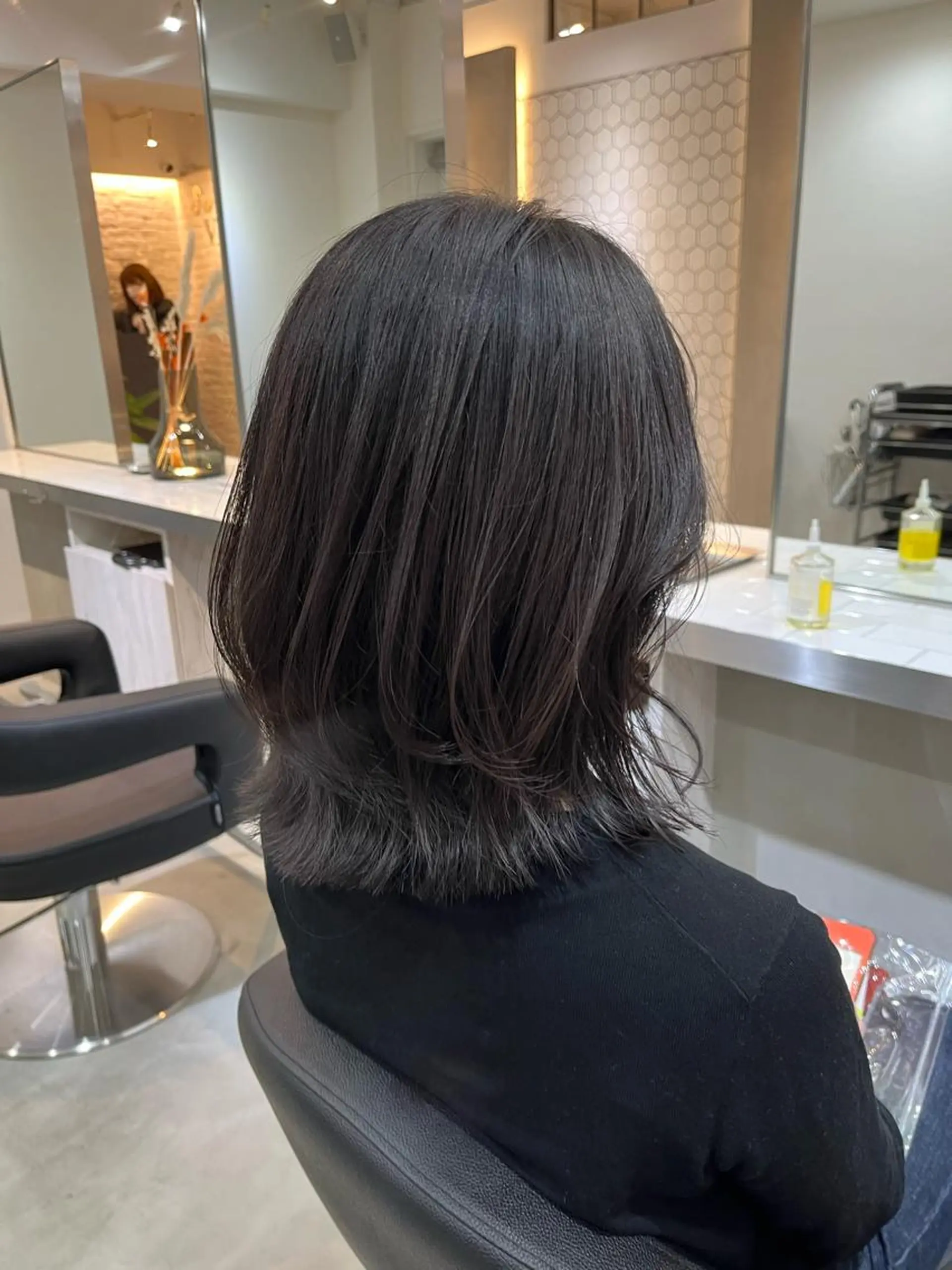 ミディアム Ｖｉｏｔ  銀座 樋口 桃佳のヘアスタイル