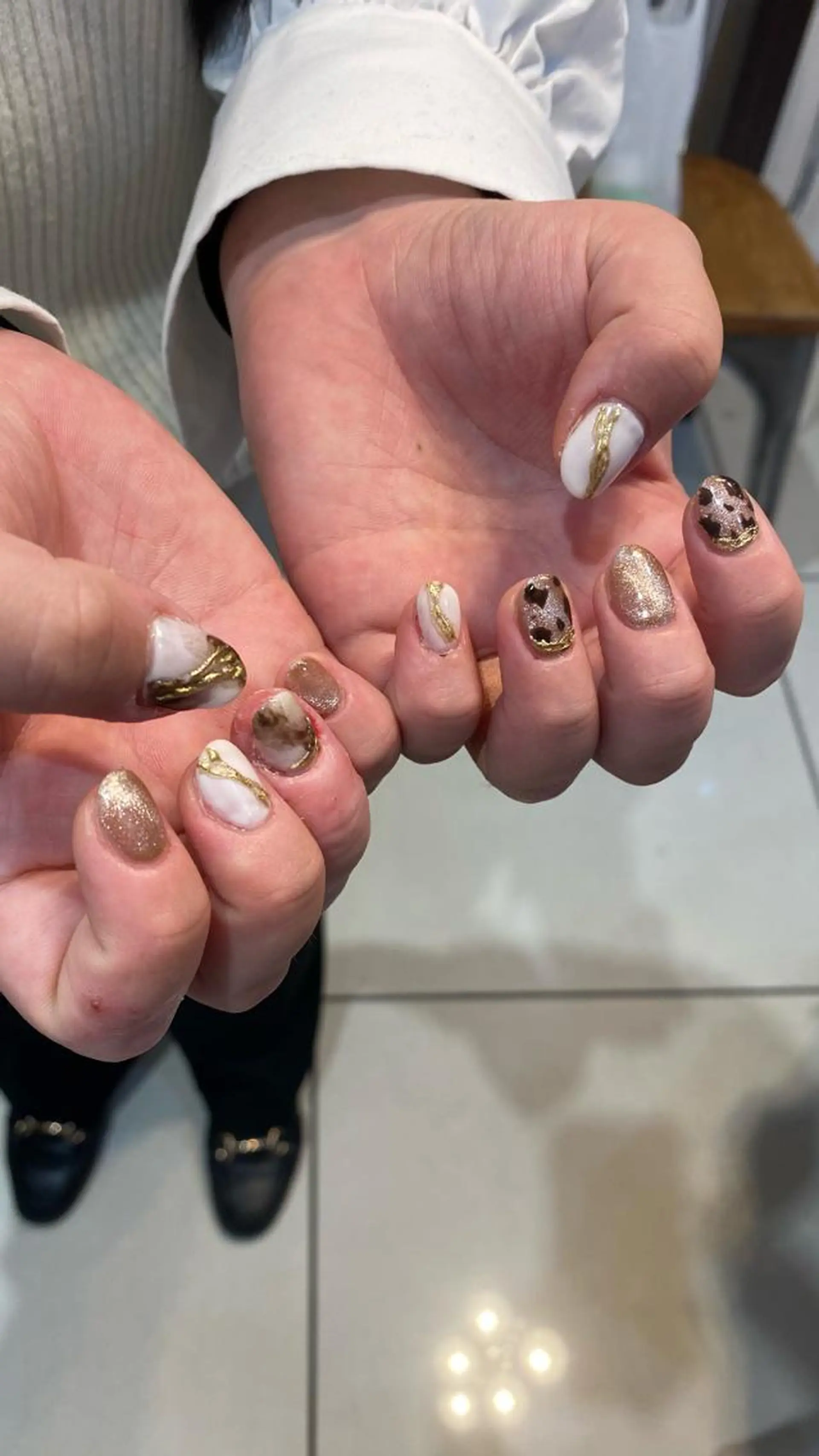 ネイル ニュアンスネイル ハンドネイル ∴Sanae. ∴ トータルビューティーのマツエク・マツパデザイン