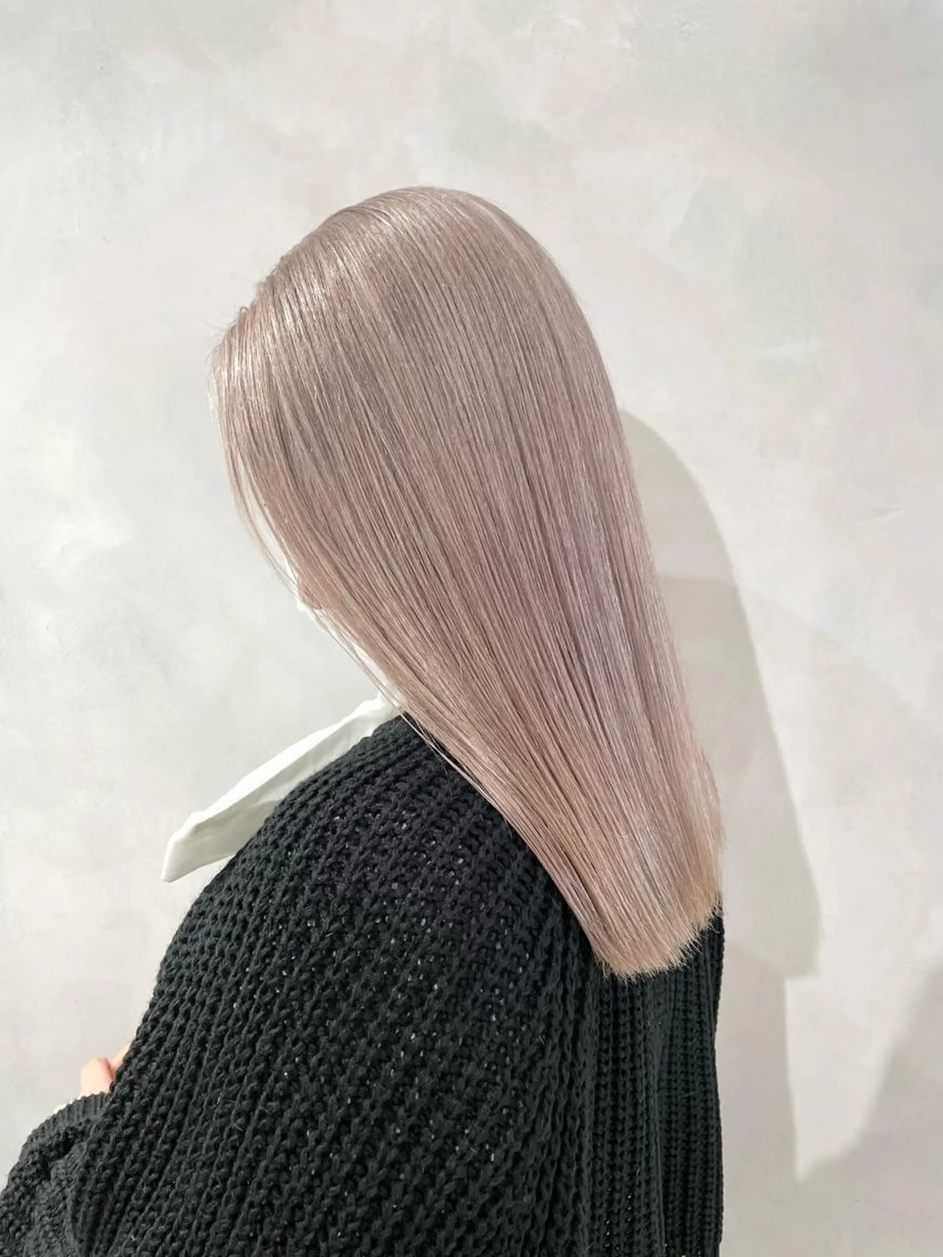 ロング カラー ベージュカラー ハイトーンカラー ホワイトベージュ ハイトーン×レイヤー ／遠藤将太のヘアスタイル