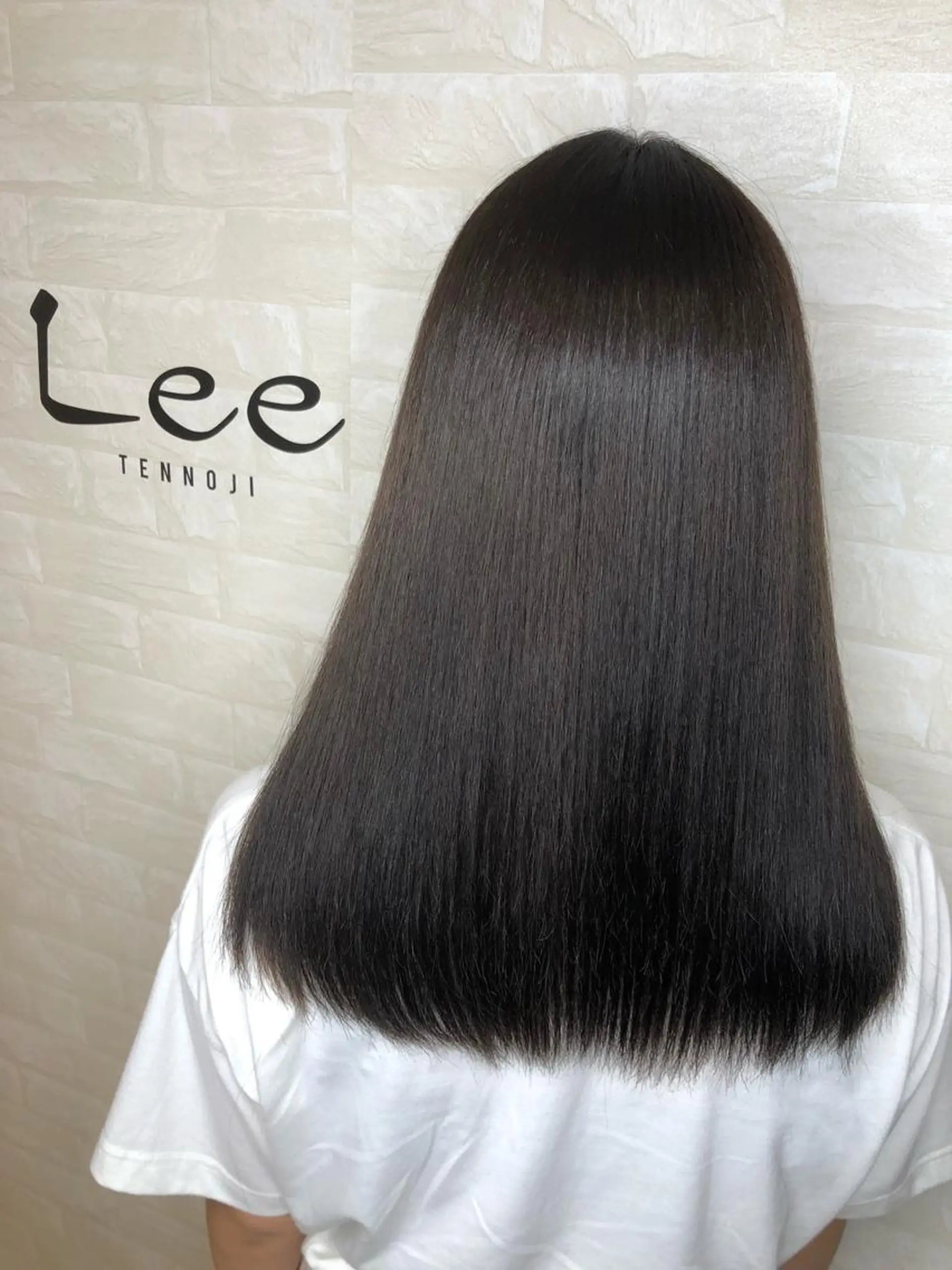 ミディアム 縮毛矯正 浅井 大雅のヘアスタイル