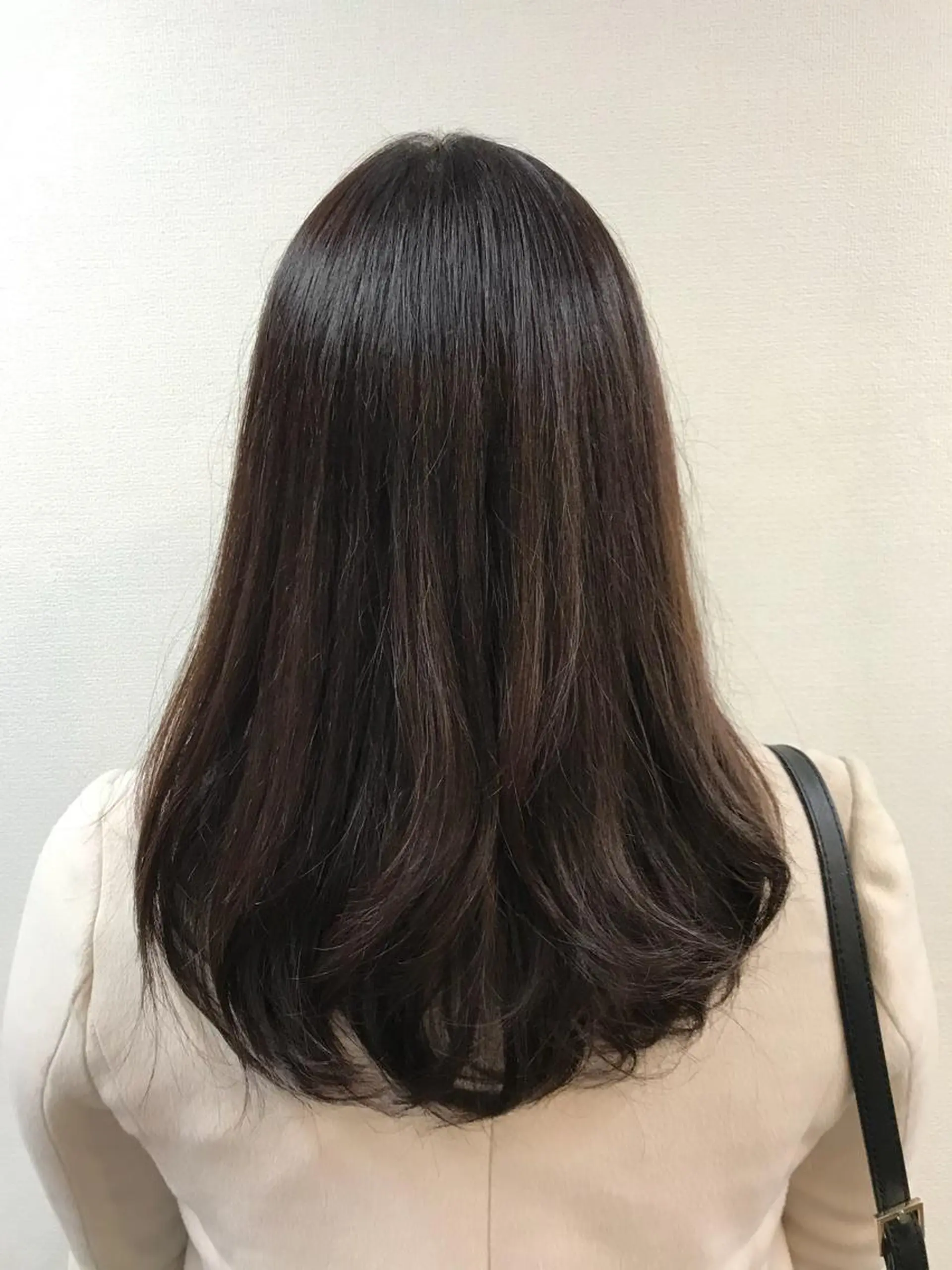 セミロング カラー パーマ カット ヘアカラー トリートメント 吉森 満俊のヘアスタイル